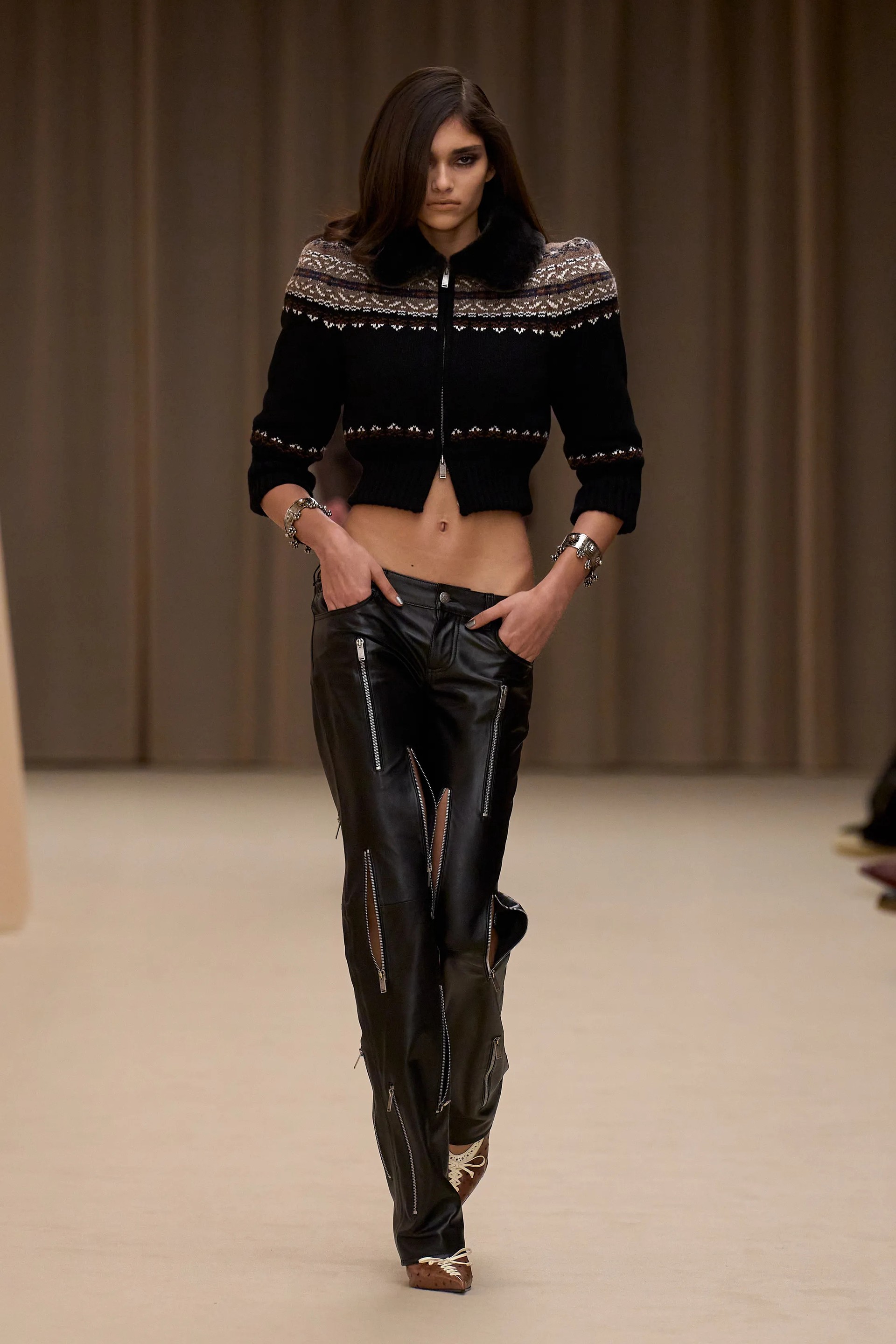 Hinh anh Di sản của Lee Alexander McQueen 1