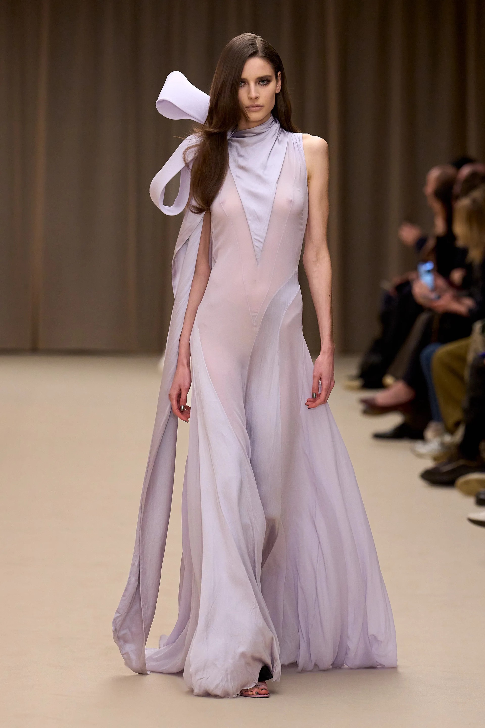 Hinh anh Tay nghề thủ công và những khoảng chưa trọn 1