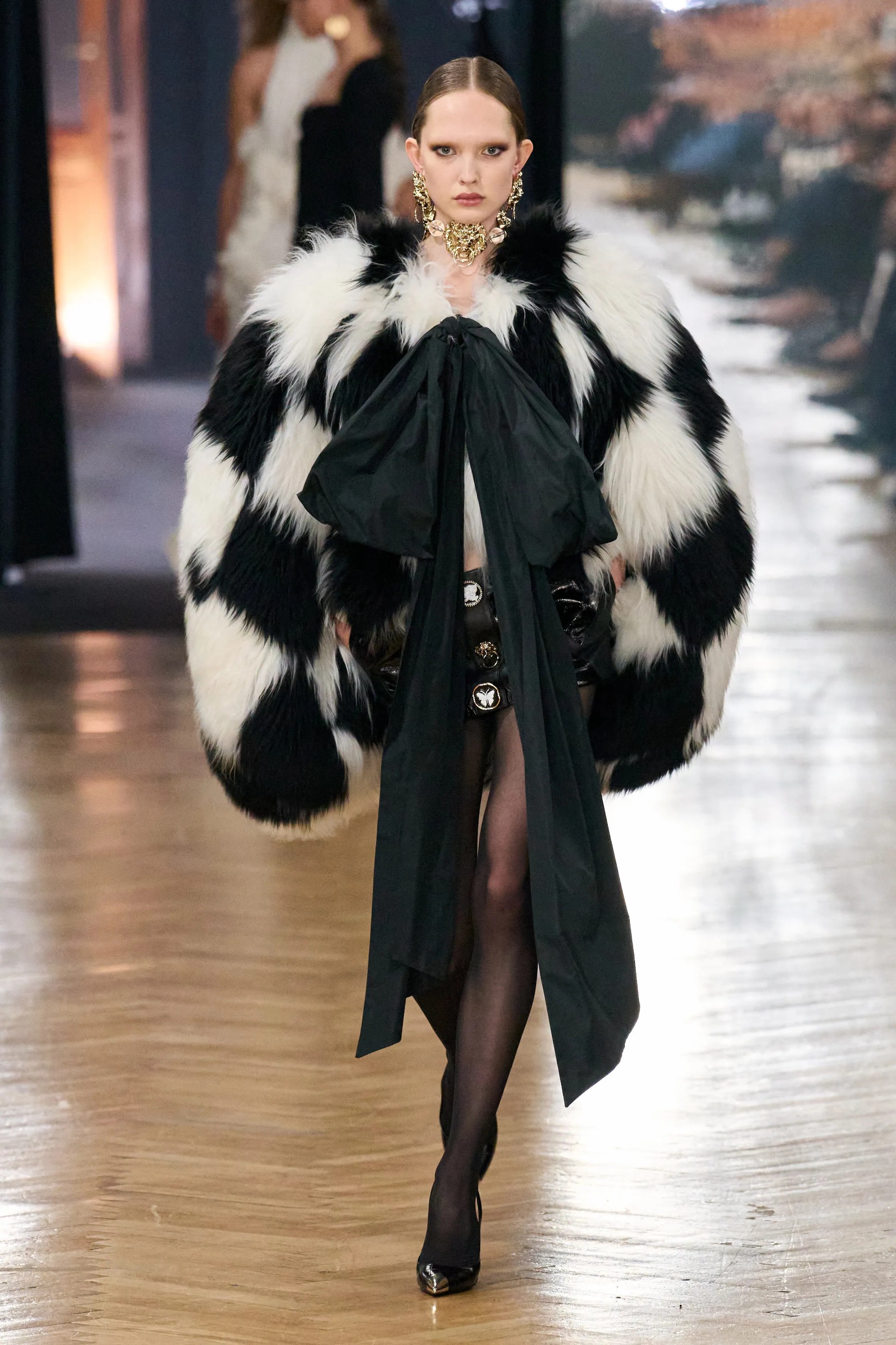 Hinh anh Venice: phông nền của những ám chỉ và dục cảm 12