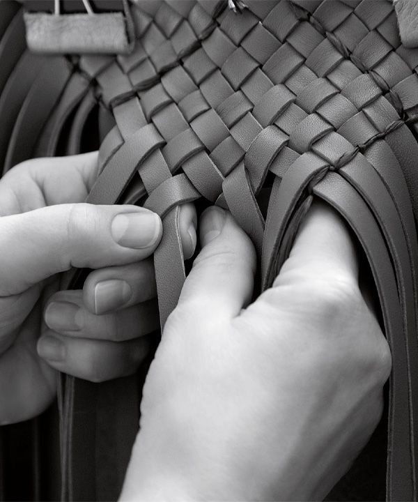 Hinh anh  Bottega Veneta Thu Đông 2026: Di sản và sự đổi mới qua “The Hairy Situation” 4