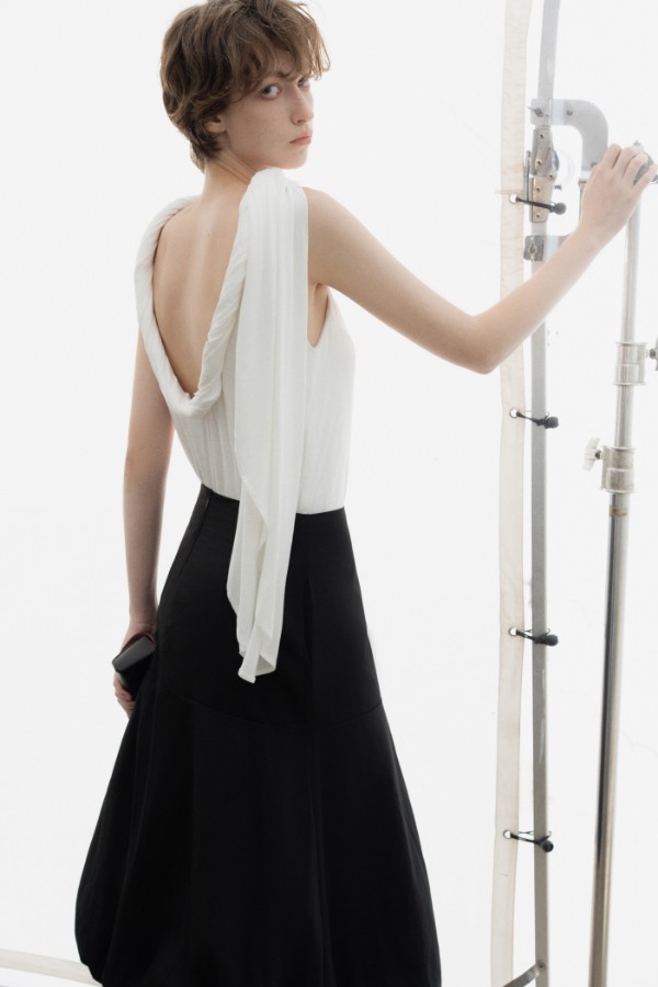 Hinh anh MARE - Bản tuyên ngôn của khí chất tĩnh lặng 13