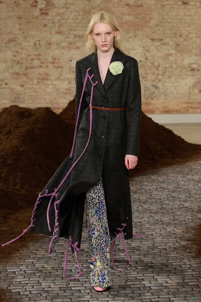 Hinh anh Đọc thêm: 17