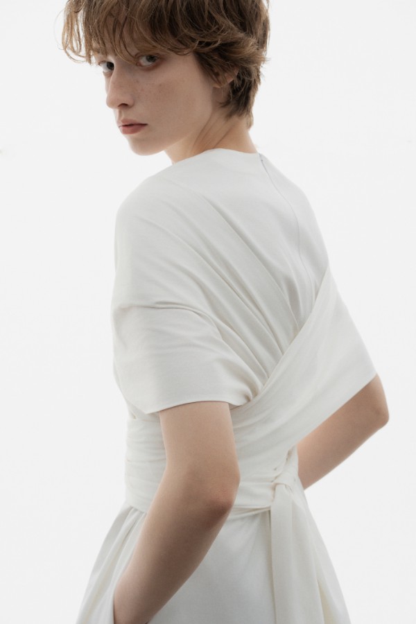 Hinh anh MARE - Bản tuyên ngôn của khí chất tĩnh lặng 17