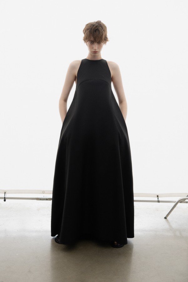 Hinh anh MARE - Bản tuyên ngôn của khí chất tĩnh lặng 10