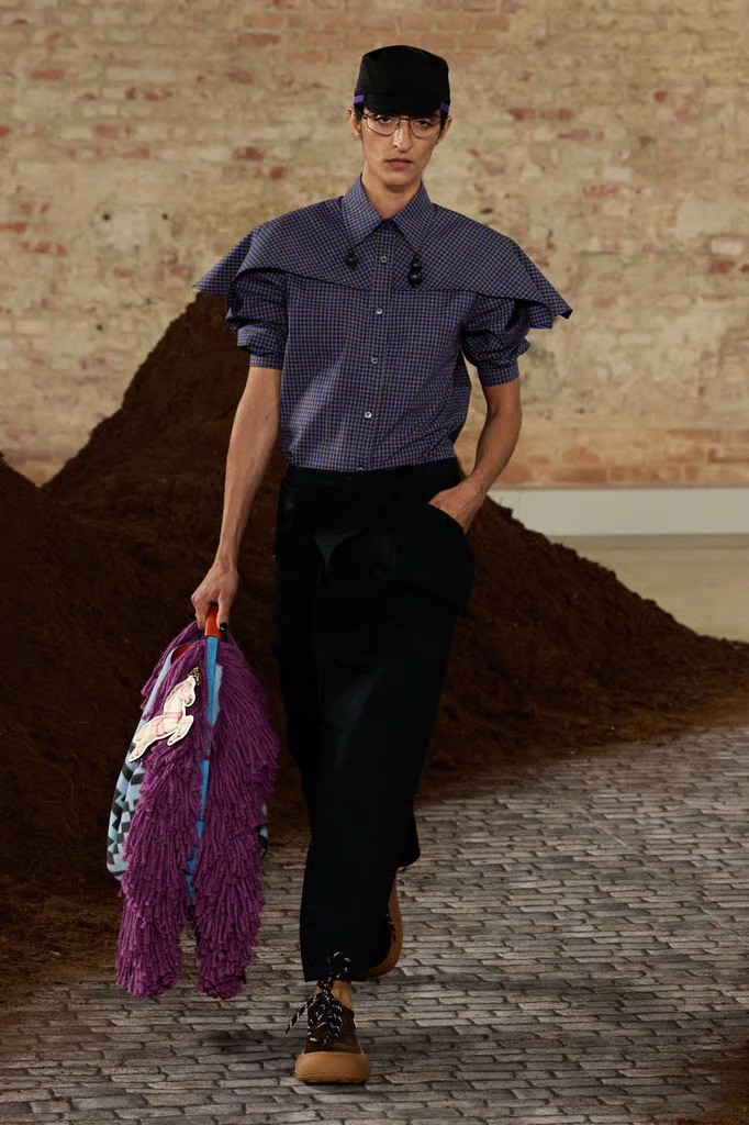 Hinh anh Đọc thêm: 35