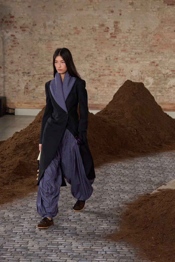 Hinh anh Đọc thêm: 19