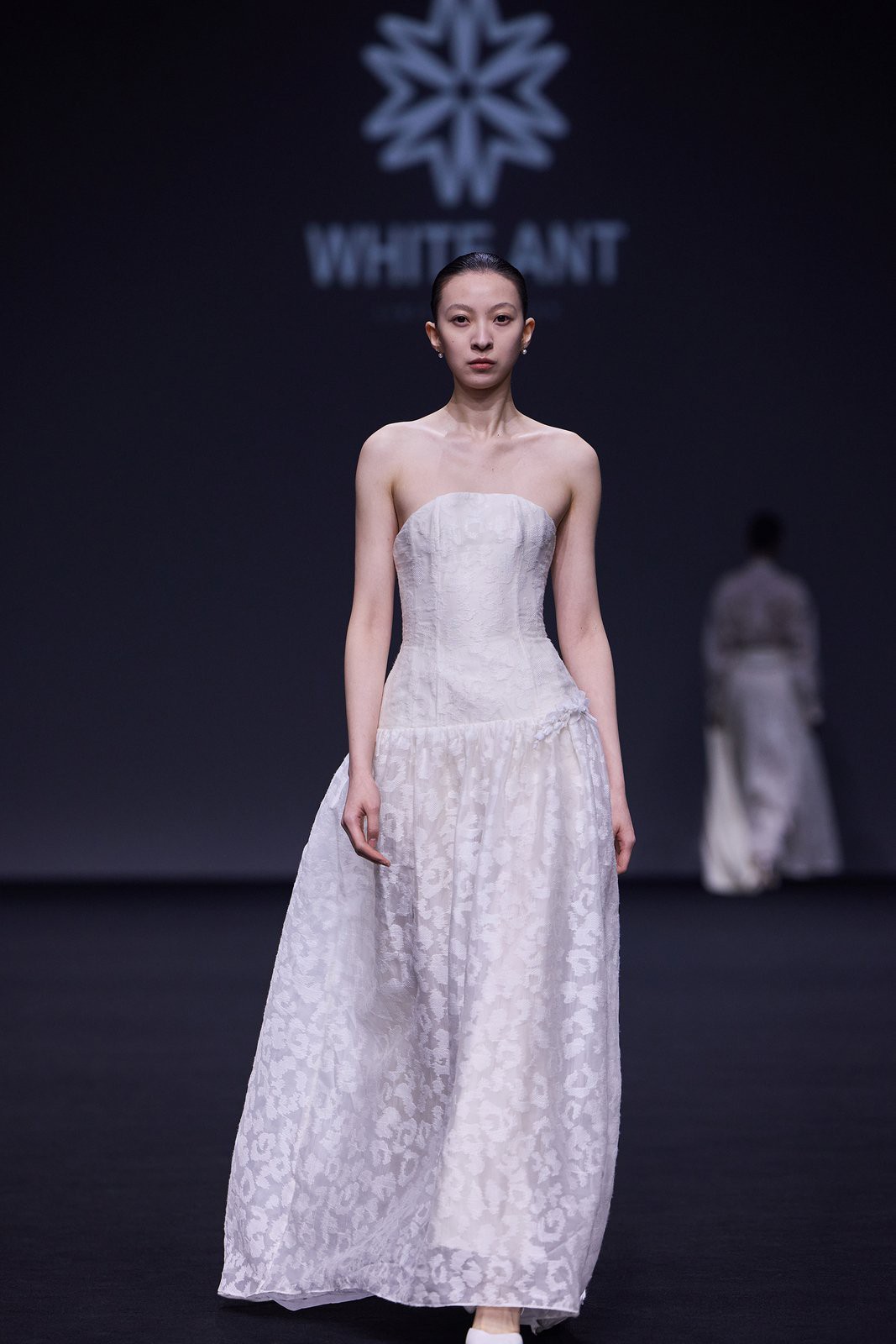 Hinh anh Bền chí - Bền bỉ - Bền vững: WHITE ANT và trái ngọt đầu tiên tại Shanghai Fashion Week 33