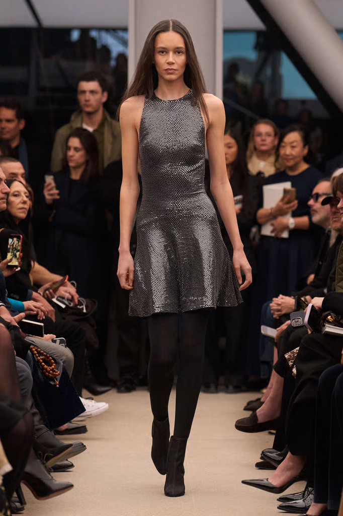 Hinh anh Đọc thêm: 18