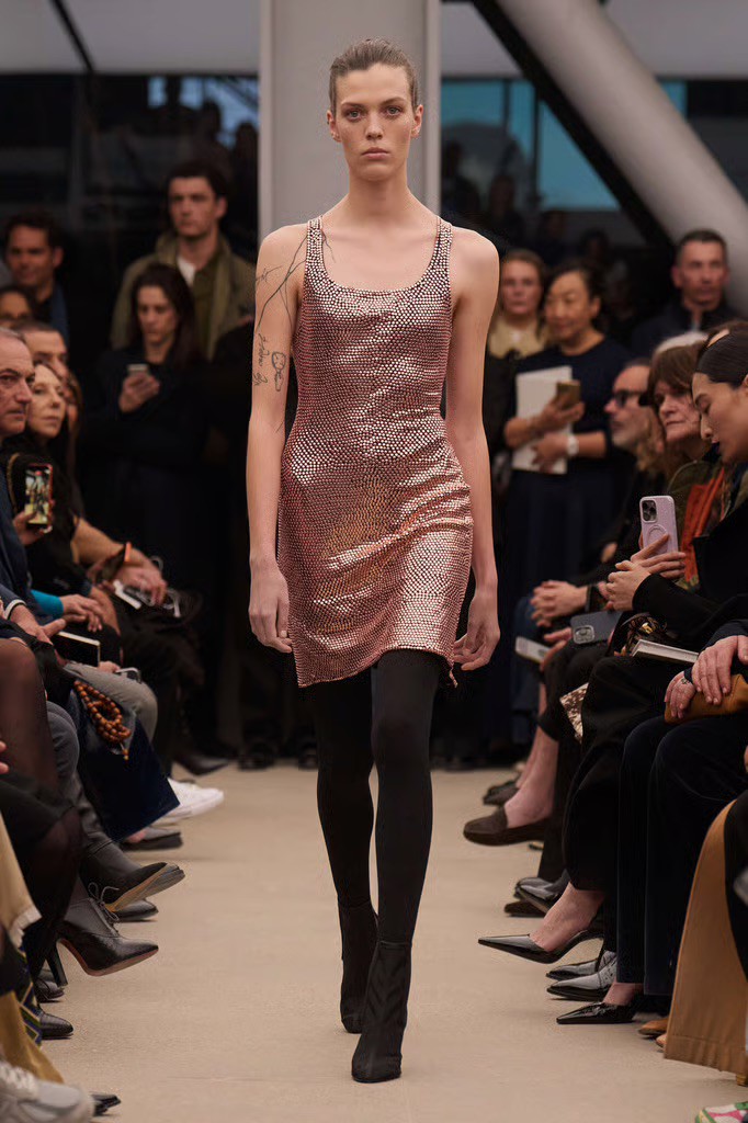 Hinh anh Đọc thêm: 11