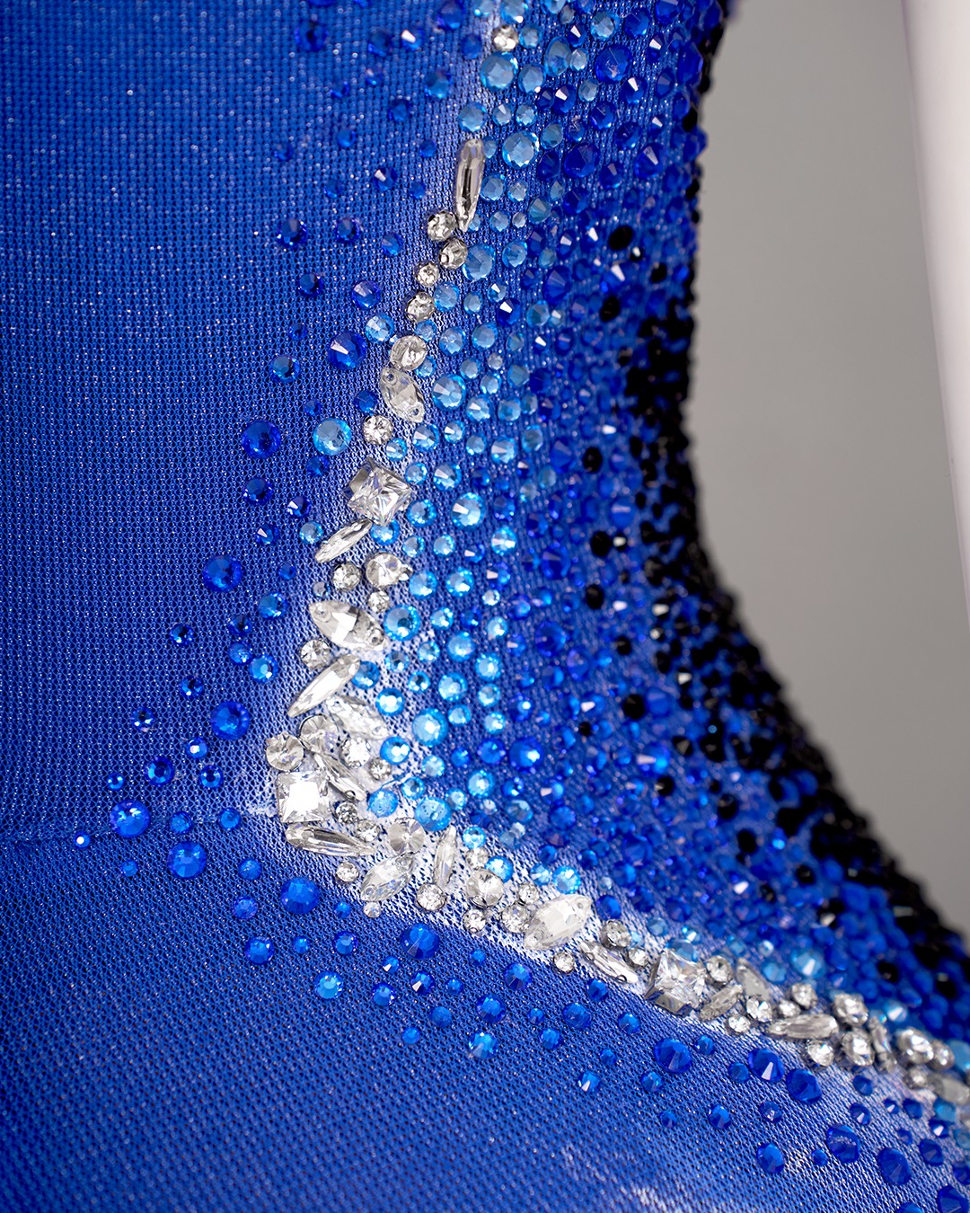 Hinh anh Cardi B tiếp tục lựa chọn DO LONG cho tiết mục mở màn tại Madison Square Garden 9