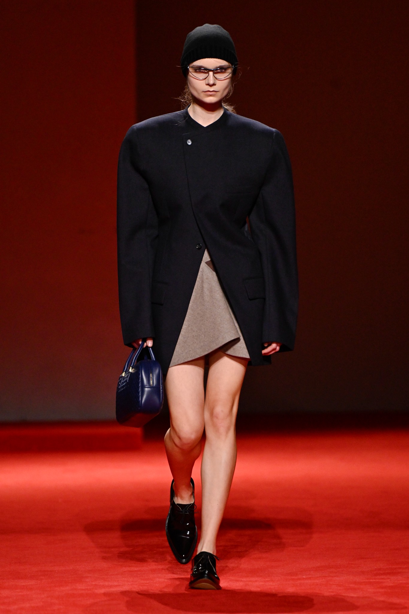 Hinh anh Thiết kế và Cấu trúc 4