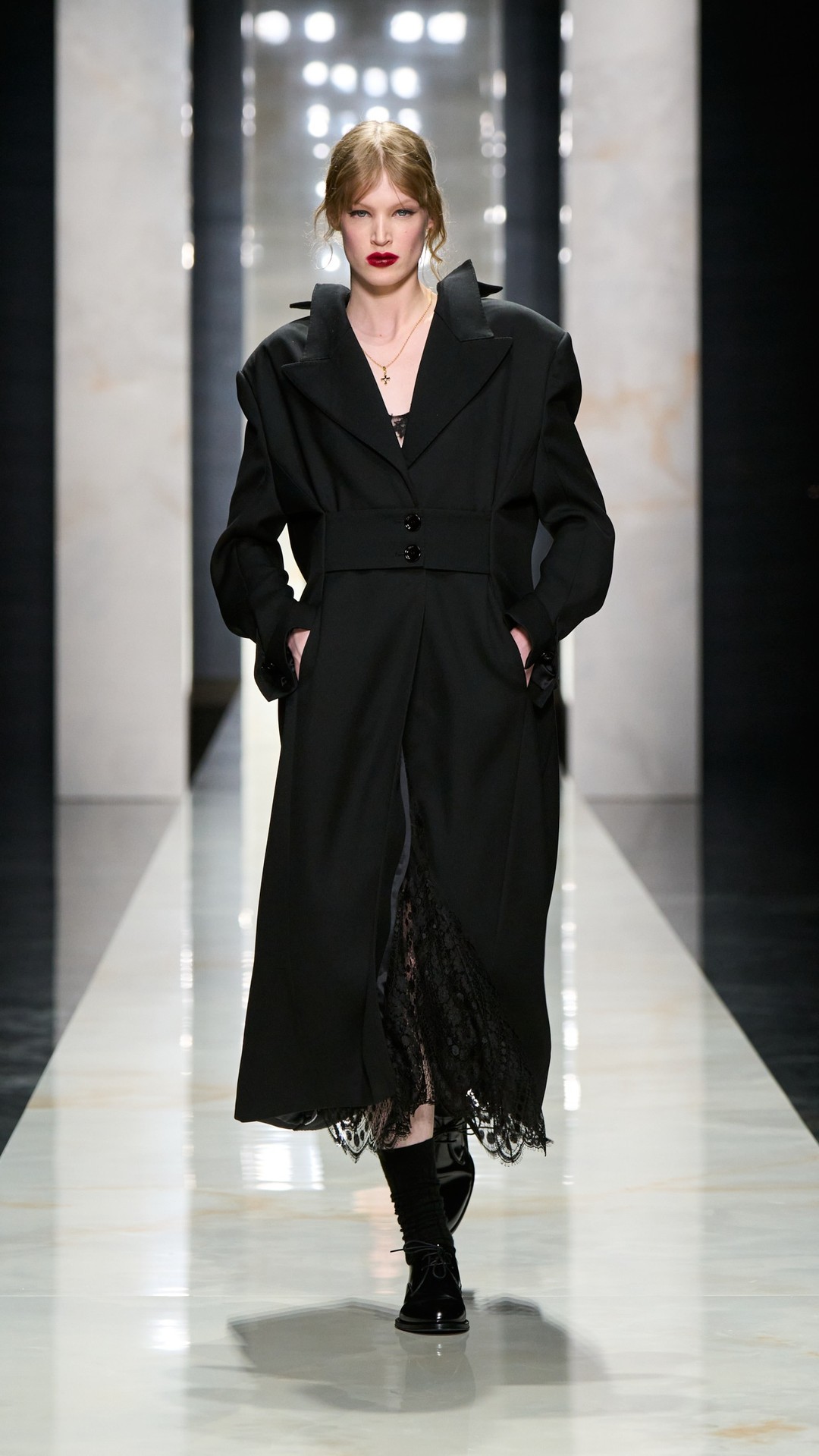 Hinh anh Tailoring -&nbsp;nền tảng cốt lõi của bộ sưu tập 2