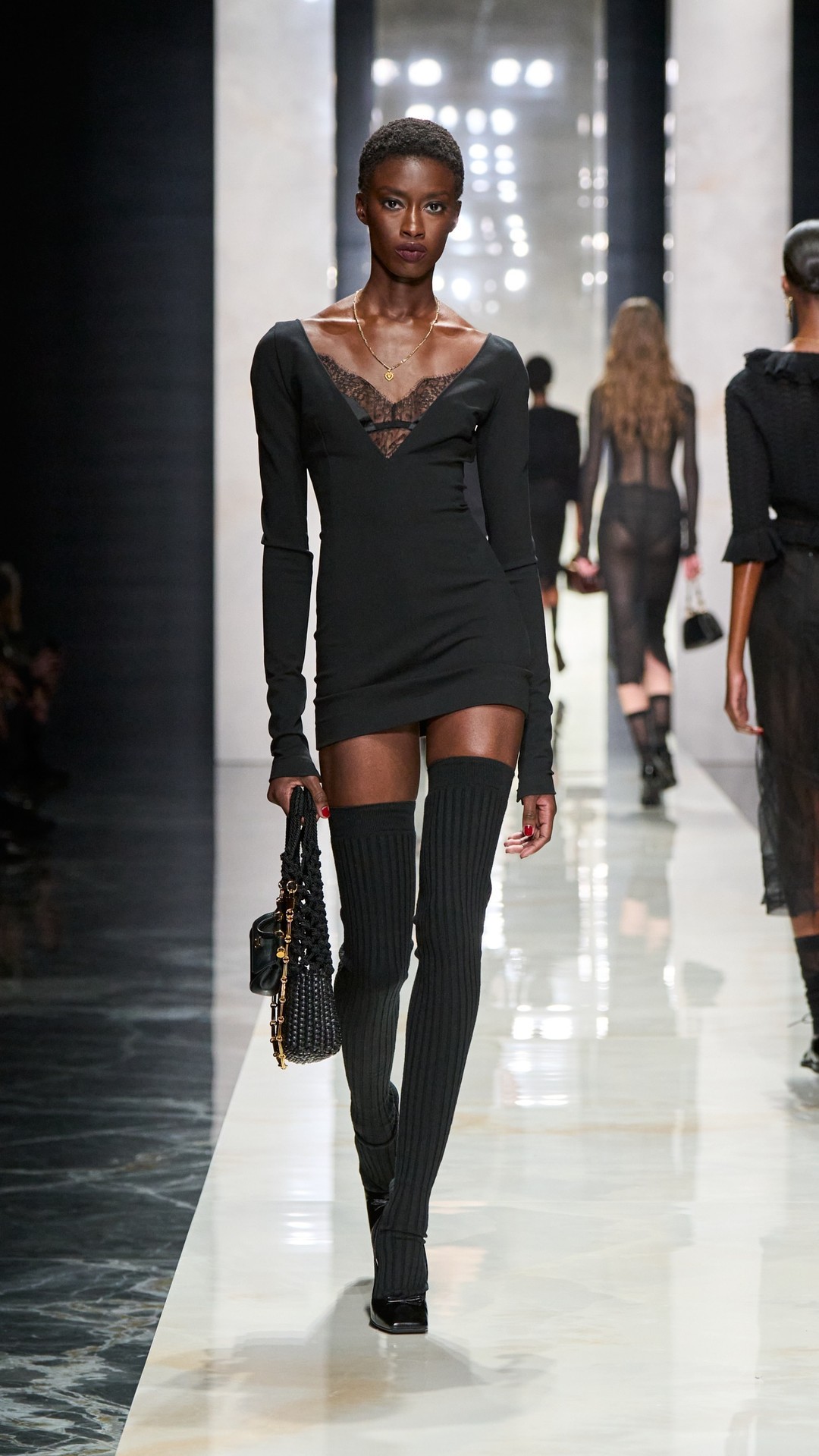 Hinh anh Ren gợi cảm 4