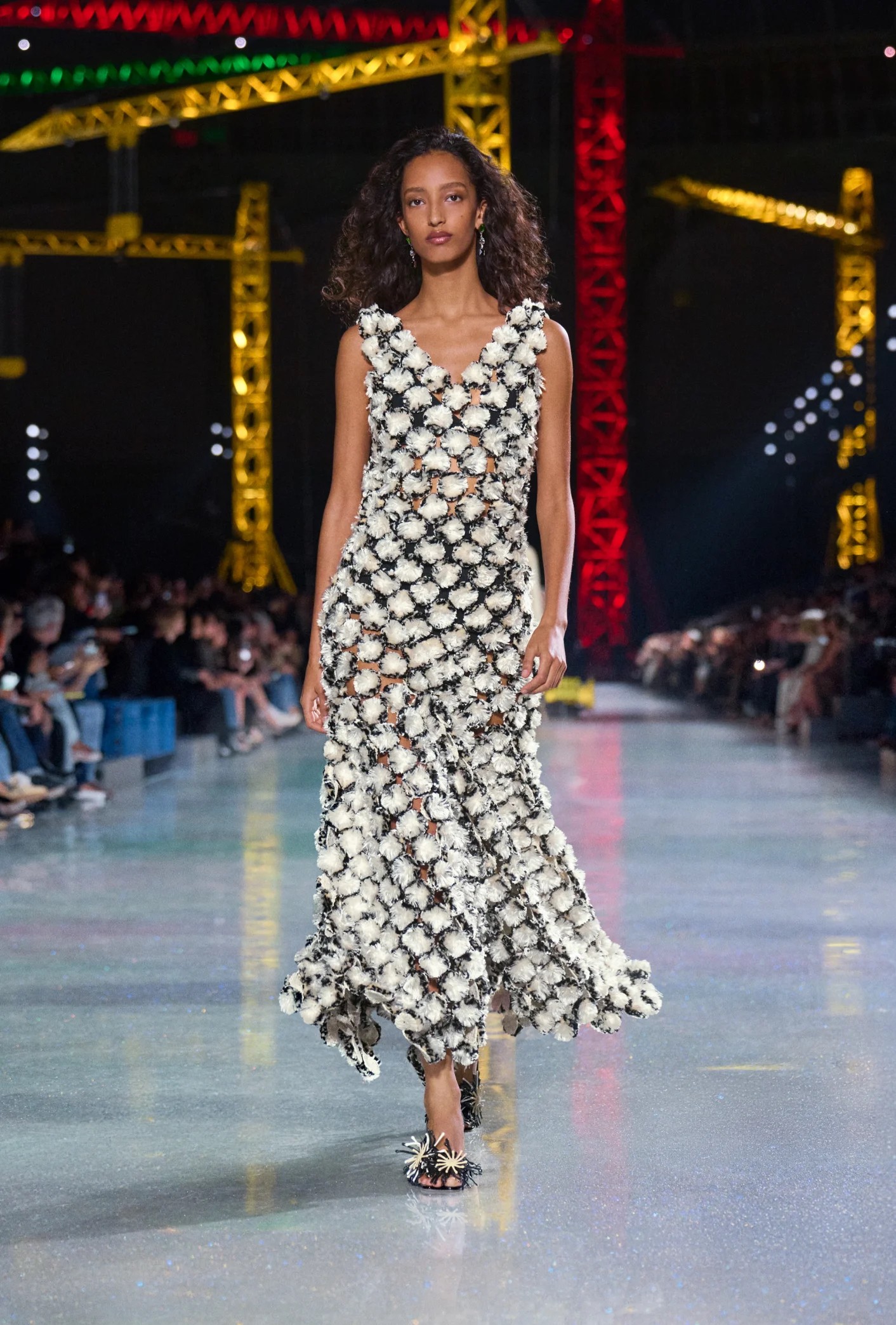 Hinh anh CHANEL Thu Đông 2026: Matthieu Blazy vẫn rất kiên định 10