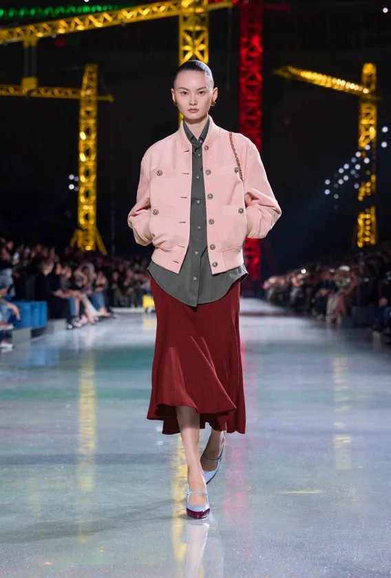 Hinh anh CHANEL Thu Đông 2026: Matthieu Blazy vẫn rất kiên định 20