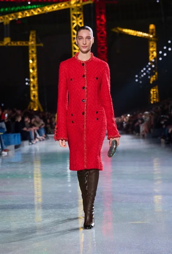 Hinh anh CHANEL Thu Đông 2026: Matthieu Blazy vẫn rất kiên định 45