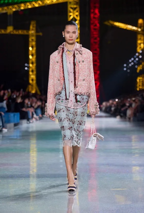 Hinh anh CHANEL Thu Đông 2026: Matthieu Blazy vẫn rất kiên định 39