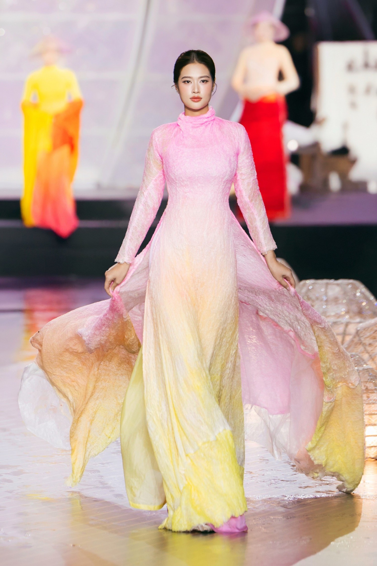 Hinh anh Đọc thêm: 34