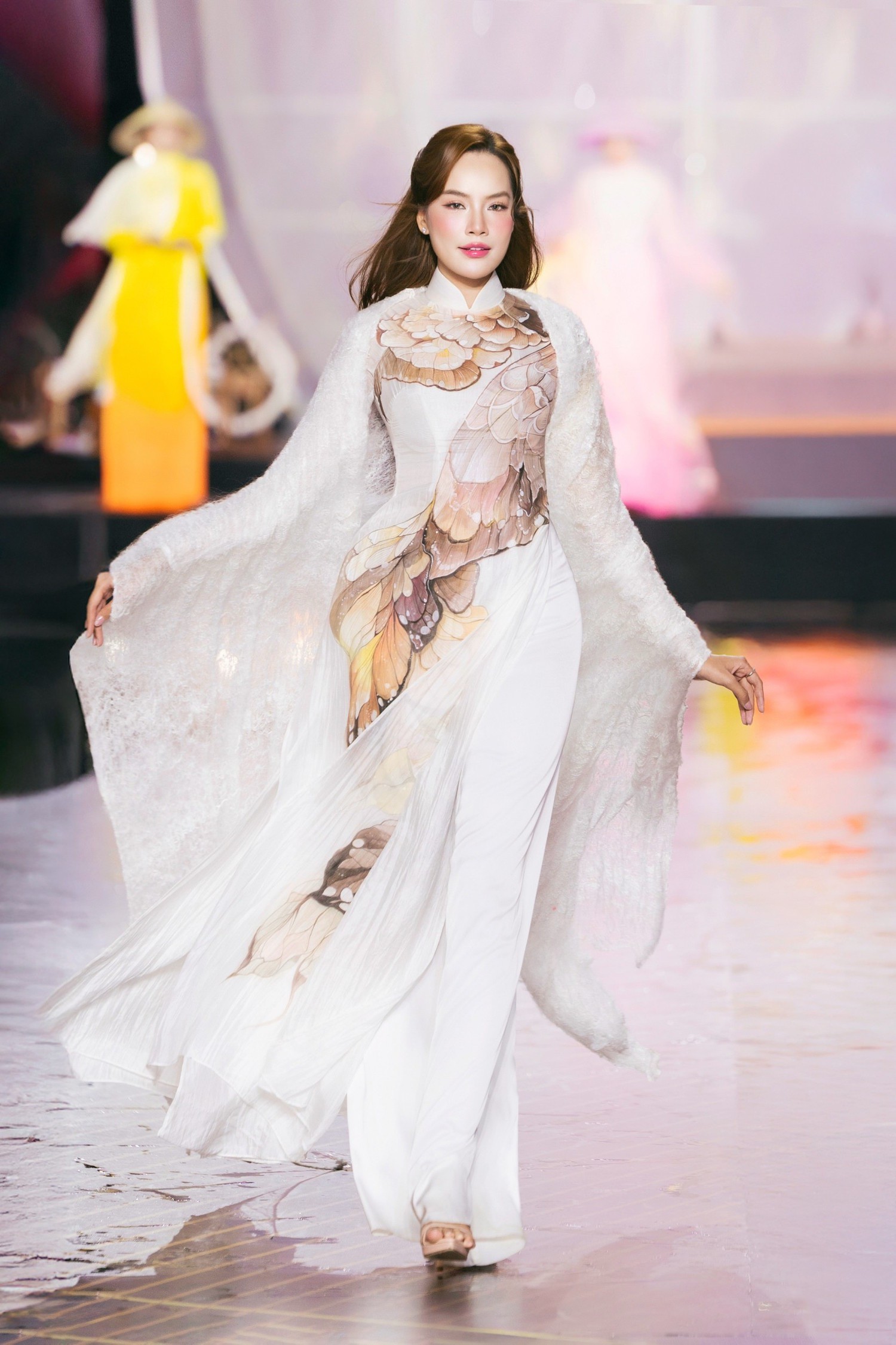 Hinh anh Đọc thêm: 33