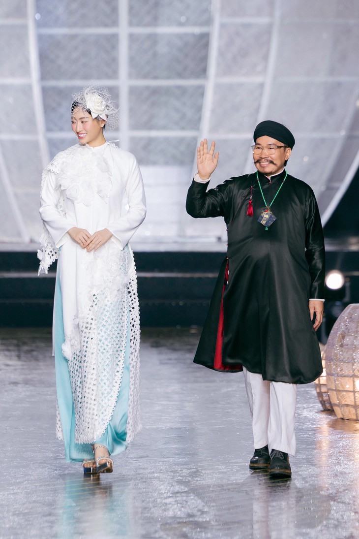 Hinh anh Đọc thêm: 30