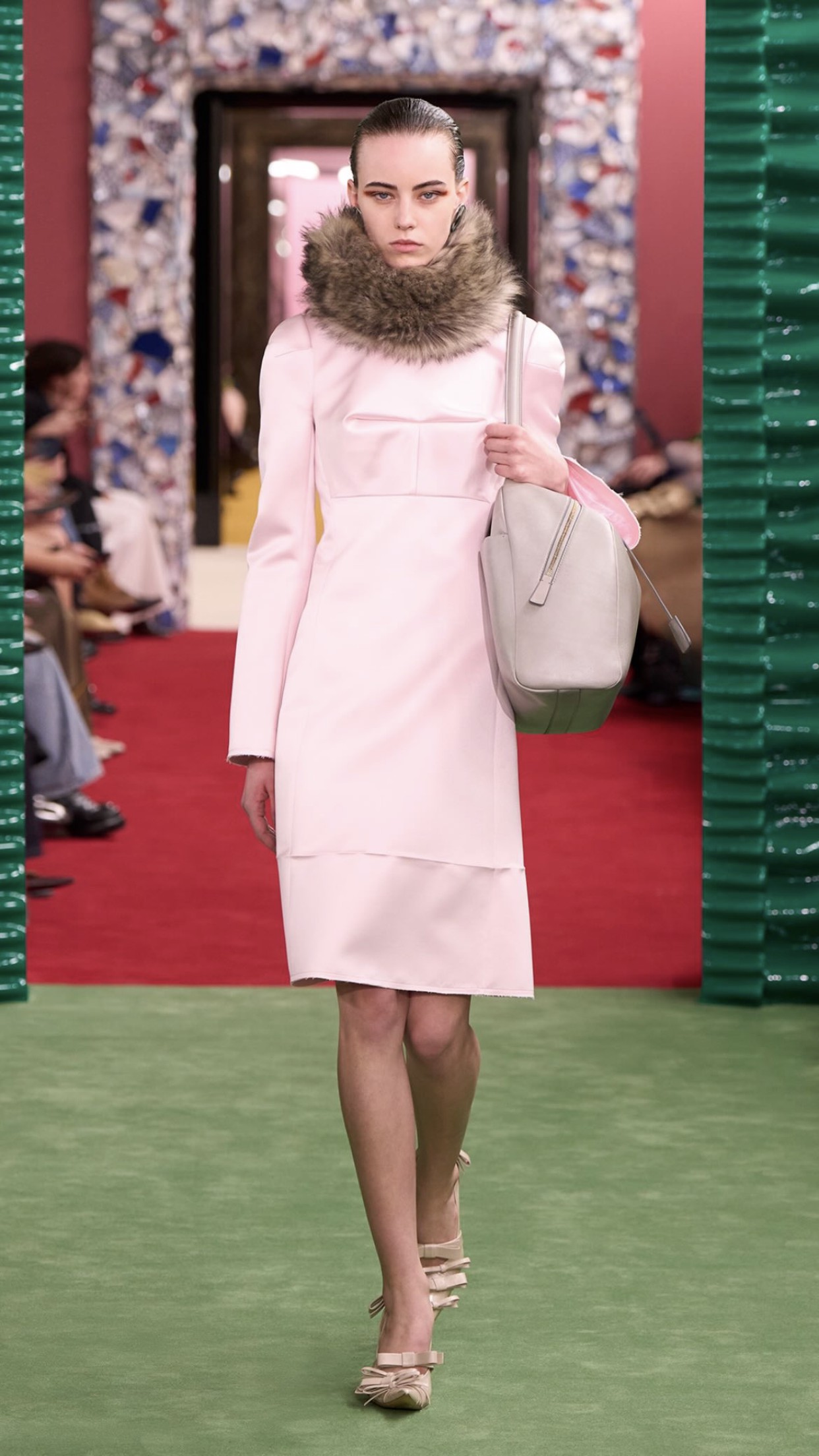 Hinh anh Nhìn lại hành trình 30 năm với Acne Studios Thu Đông 2026 49