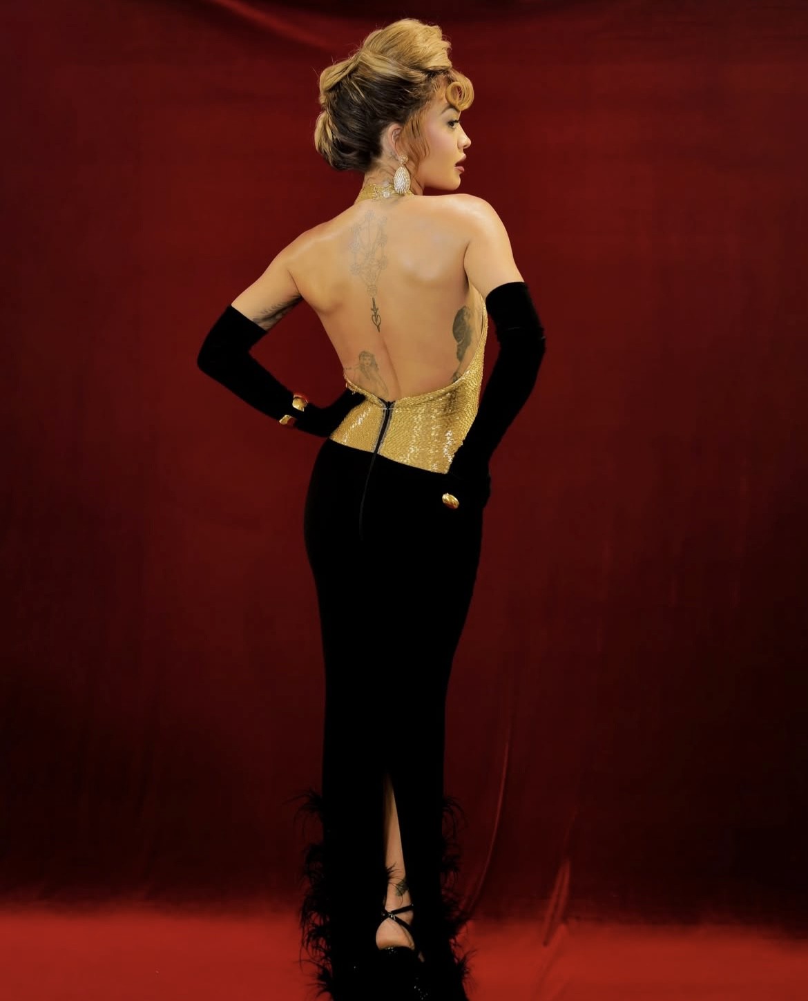 Hinh anh DO LONG nâng tầm sự hiện diện của thời trang Việt bản đồ quốc tế 24