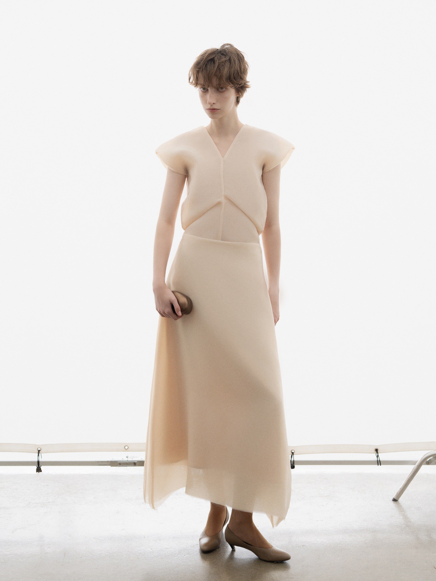 Hinh anh MARE - Bản tuyên ngôn của khí chất tĩnh lặng 1