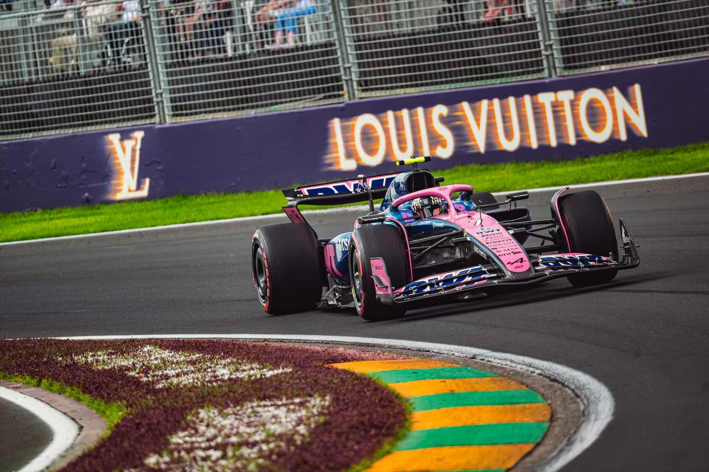 Hinh anh Thương vụ tỷ đô của LVMH 2