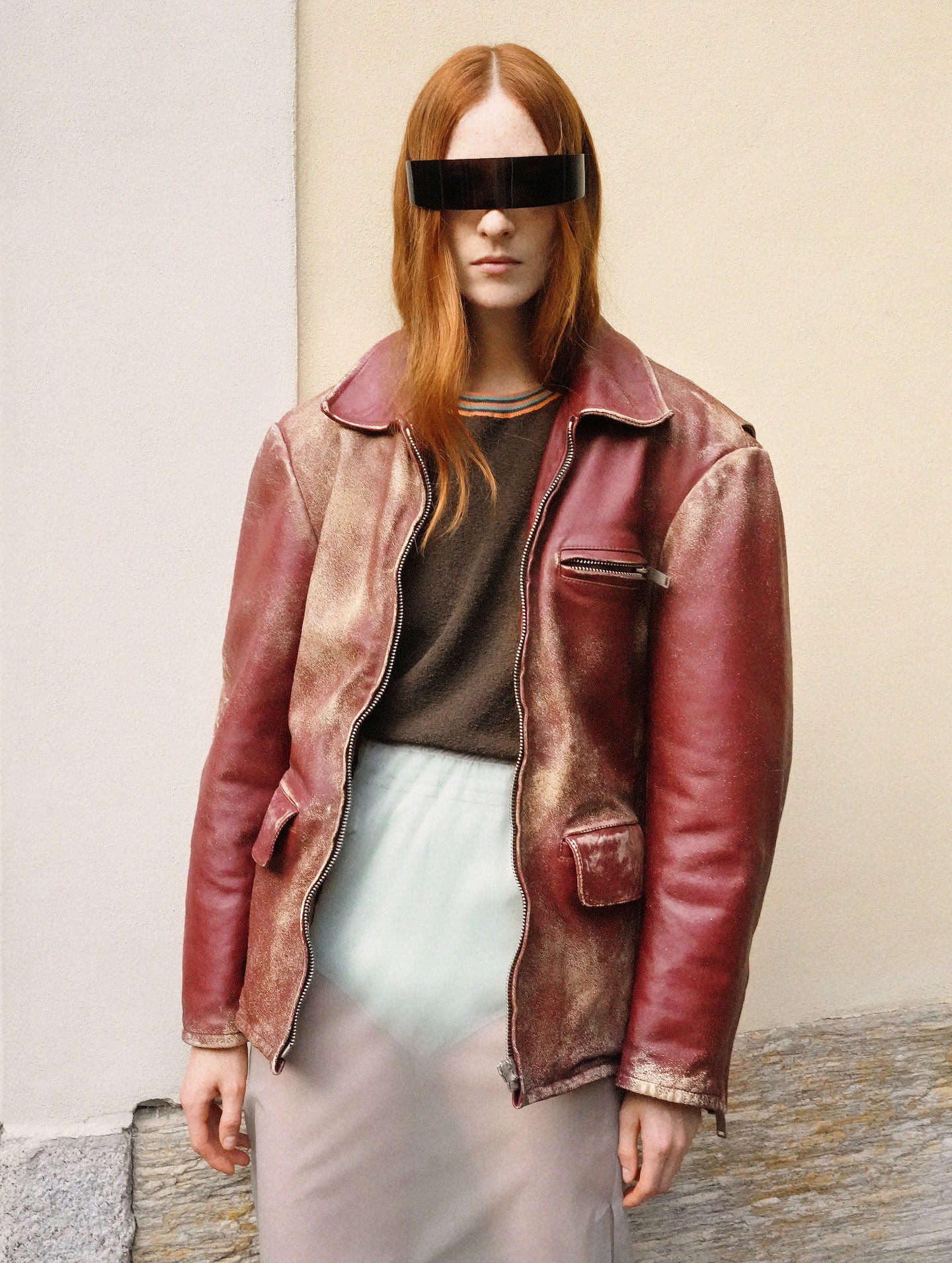 Hinh anh "Anti-Pristine" trên sàn diễn Xuân/Hè 2026 3