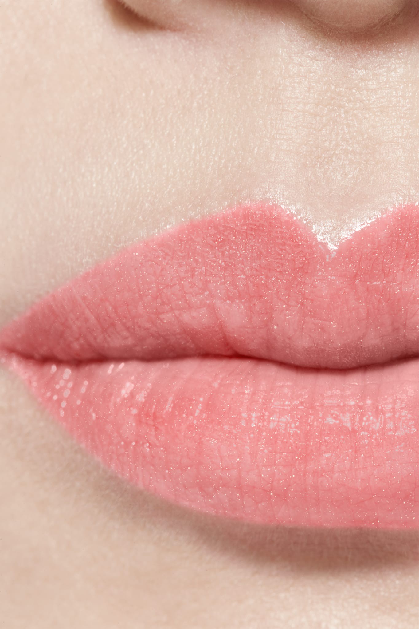 Hinh anh Hóa thân thành CHANEL muse với 2 makeup looks từ CHANEL FW26 38