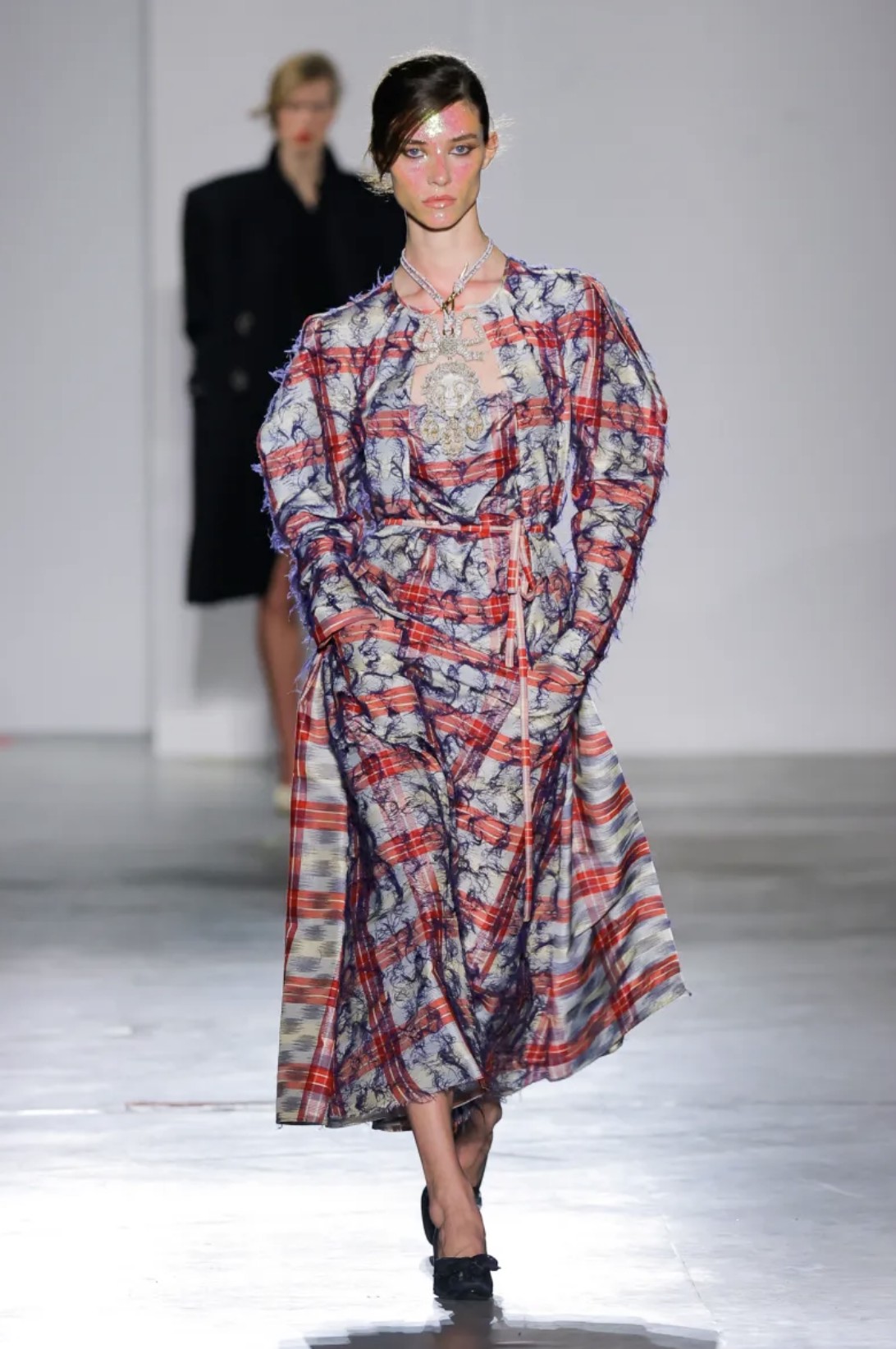 Hinh anh Kỹ thuật cắt may kịch nghệ 47