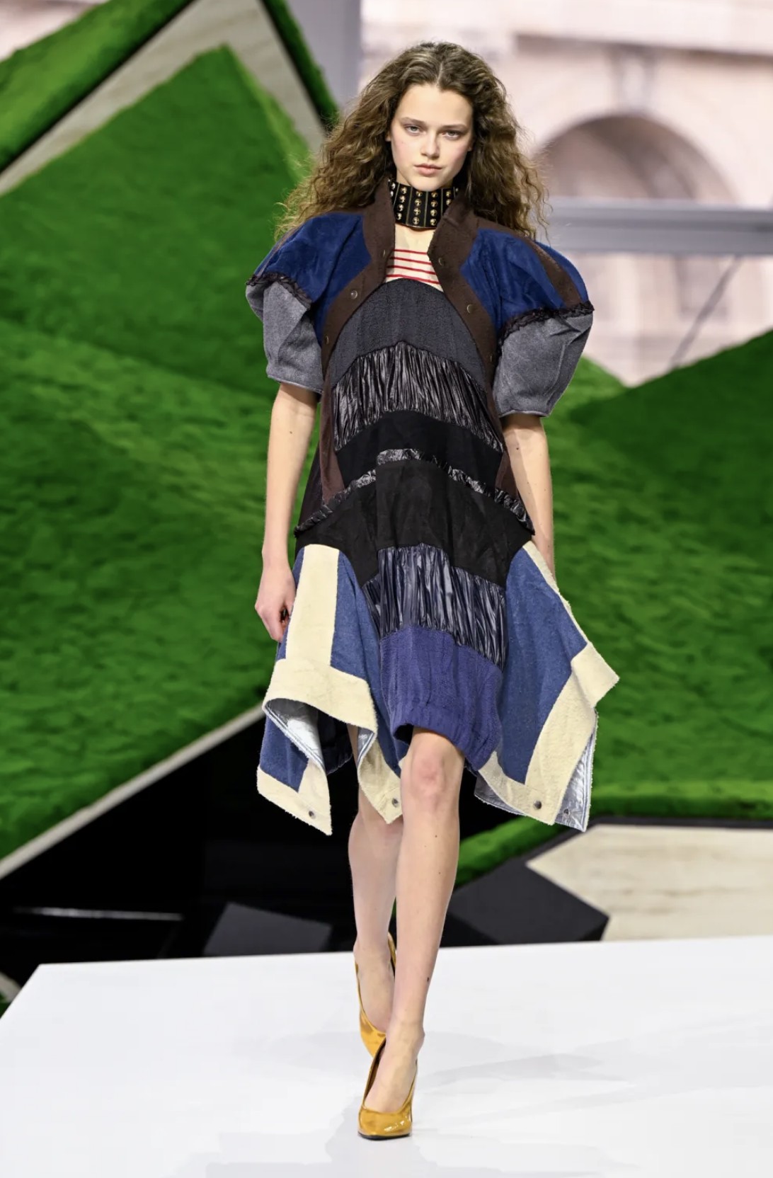 Hinh anh Trở về với thực tế thương mại 29