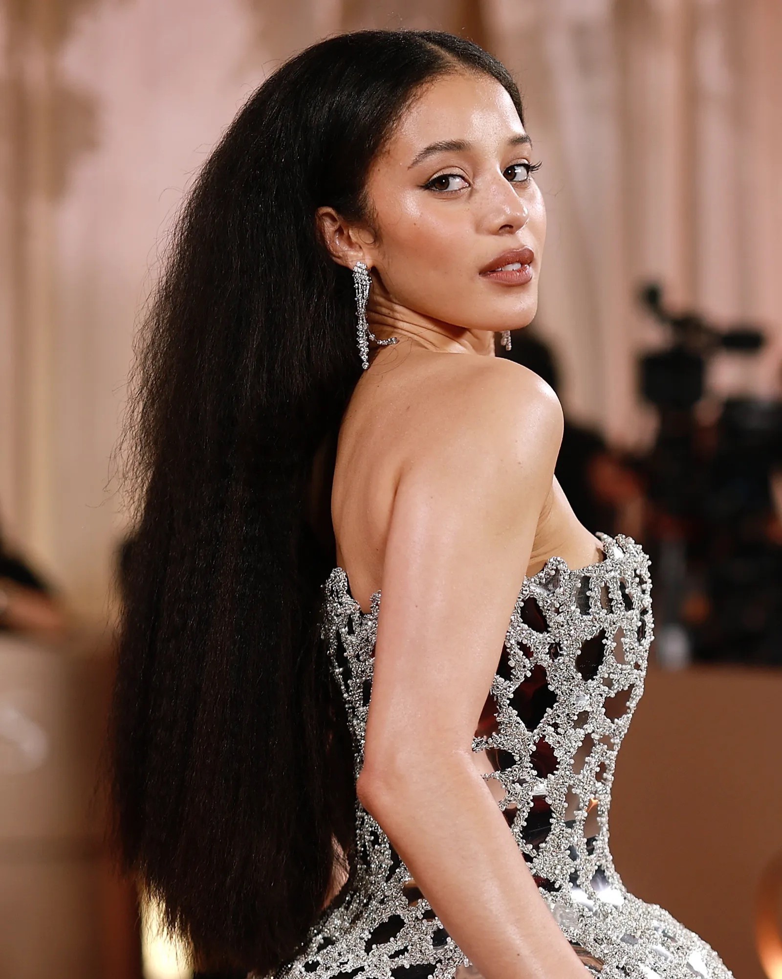 Hinh anh Hair Trends 2026: Năm của những mẫu tóc cá tính và tự do 9