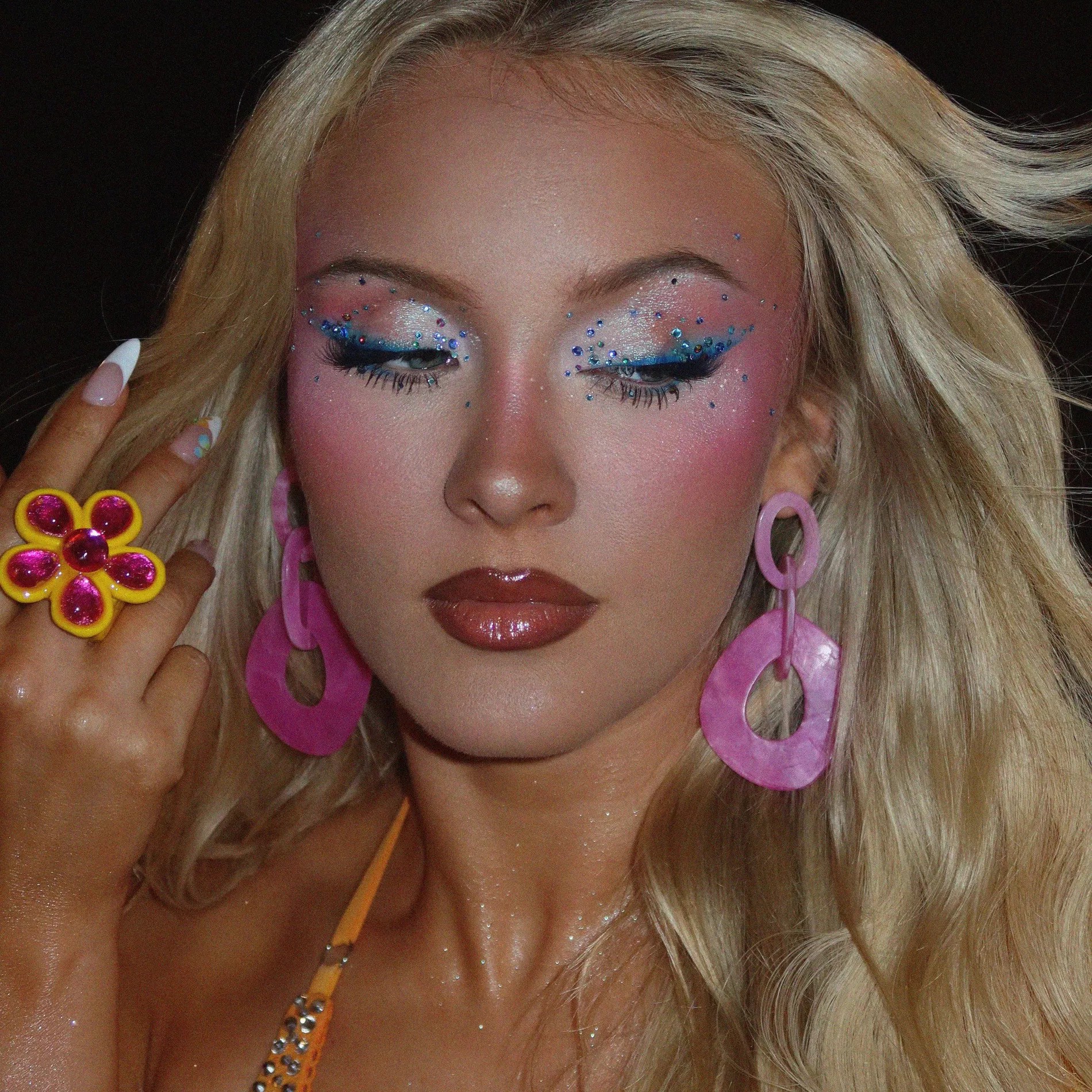 Hinh anh Myspace glitter: ánh nhũ của thời internet sơ khai 5