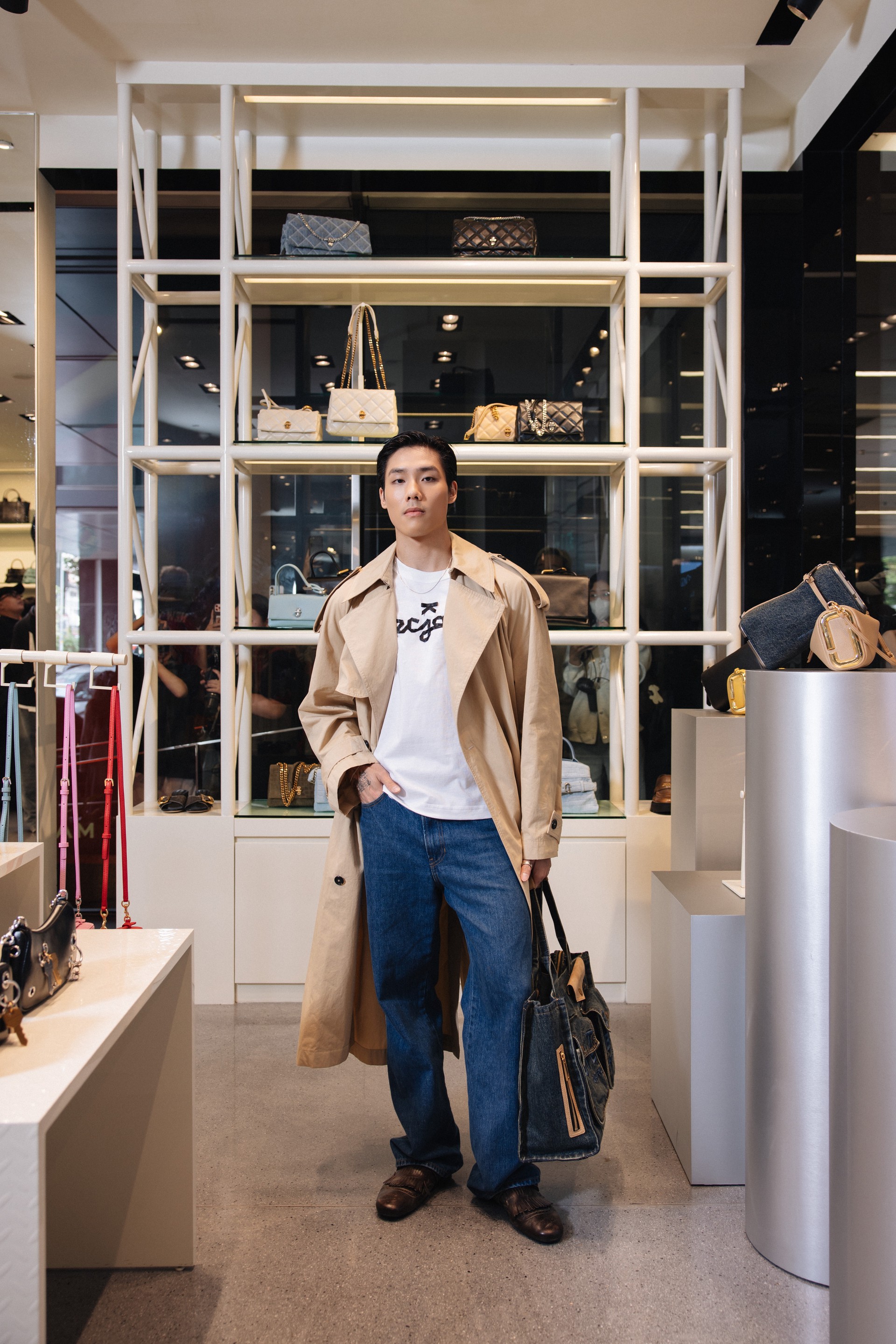 Hinh anh Marc Jacobs Xuân 2026: Không còn là sự cố, Y2K trở thành sự tính toán đầy thẩm mỹ 7