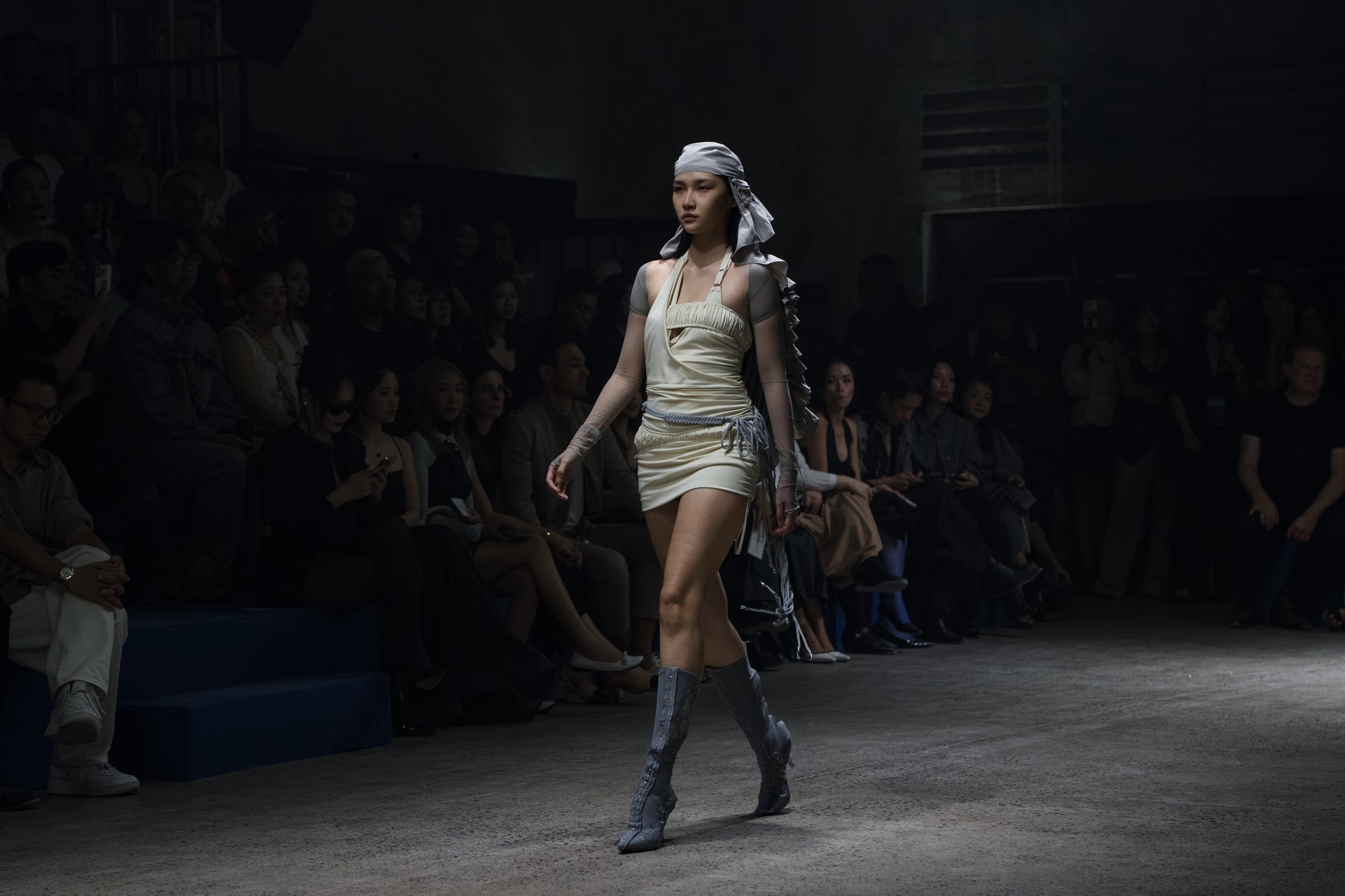 Hinh anh Rue Miche Annual Runway 2026: “Kinh tế trải nghiệm" trở thành kim chỉ nam cho thời trang nội địa 19