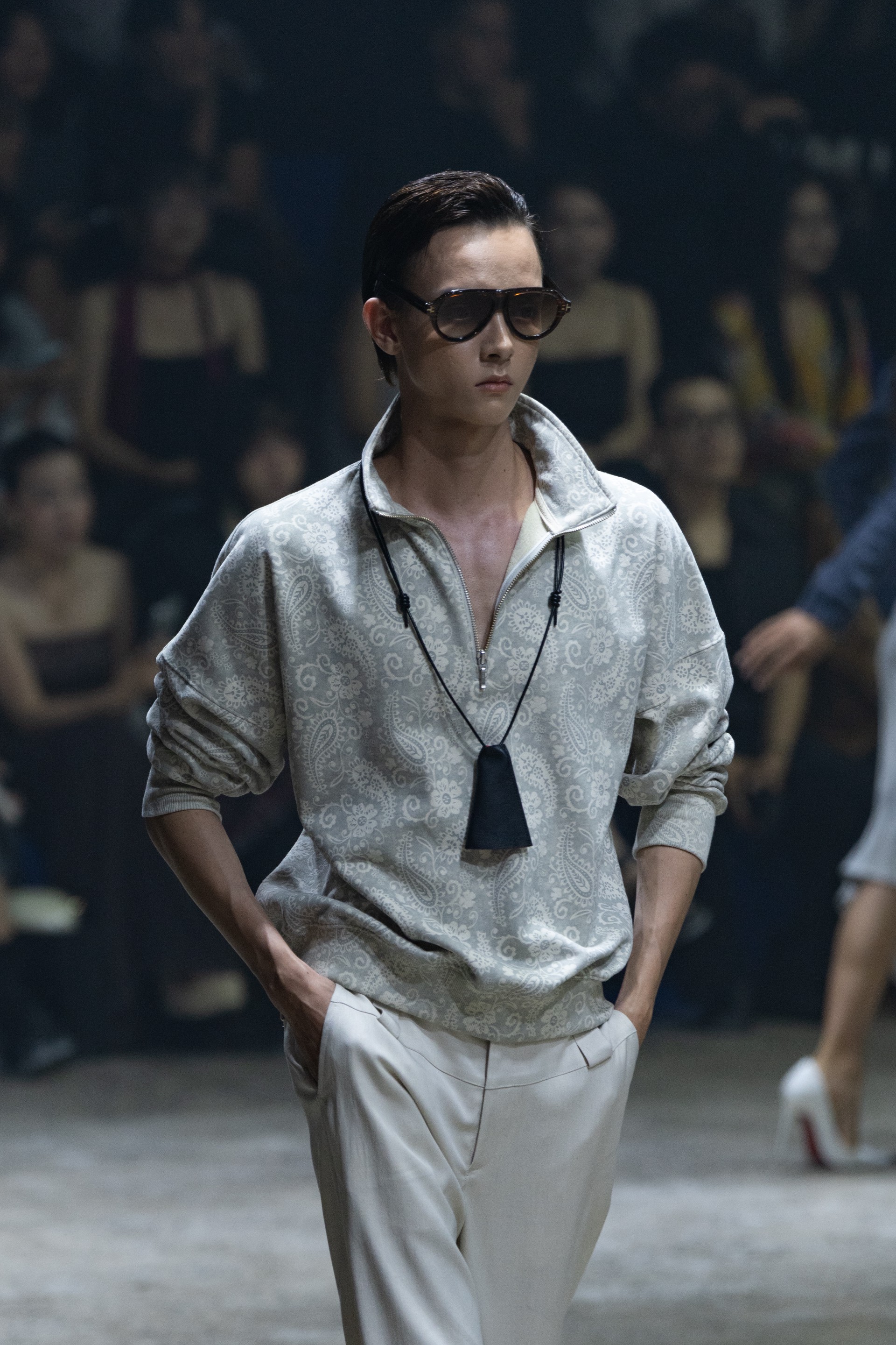 Hinh anh Rue Miche Annual Runway 2026: “Kinh tế trải nghiệm" trở thành kim chỉ nam cho thời trang nội địa 20