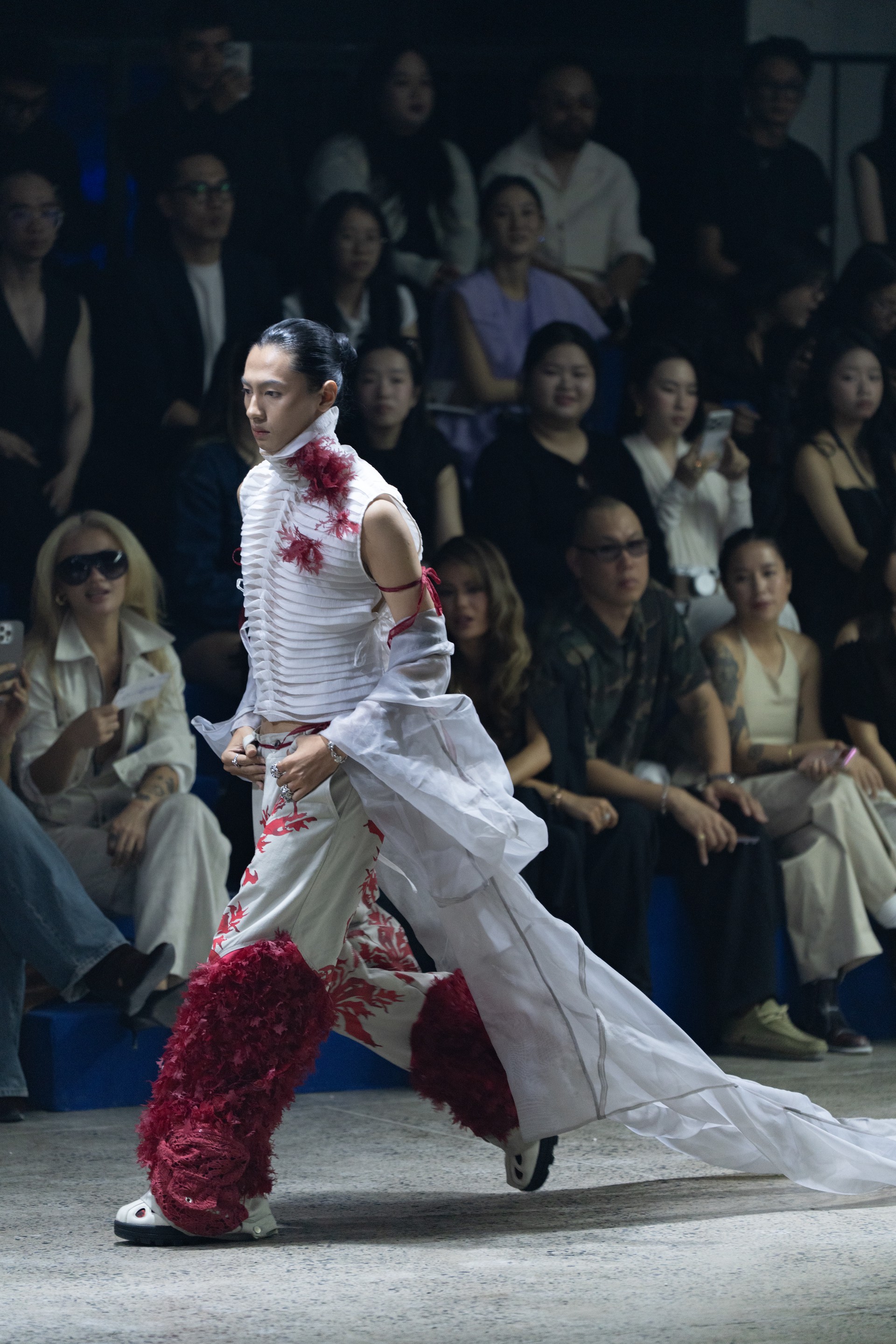 Hinh anh Rue Miche Annual Runway 2026: “Kinh tế trải nghiệm" trở thành kim chỉ nam cho thời trang nội địa 27