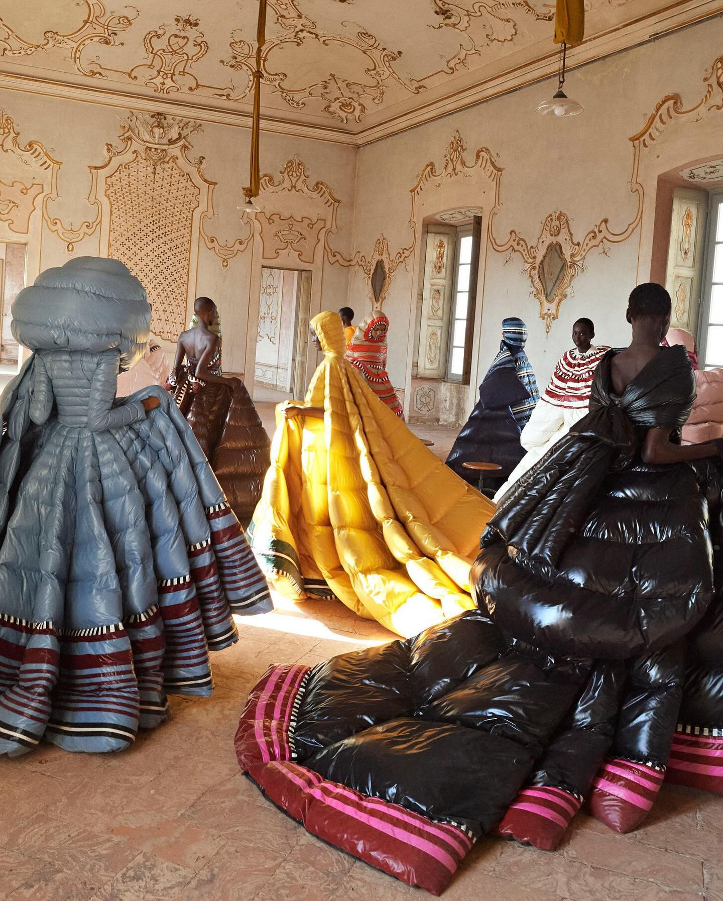 Hinh anh Mong đợi gì từ bộ sưu tập couture đầu tiên của Balenciaga bởi Pierpaolo Piccioli? 6