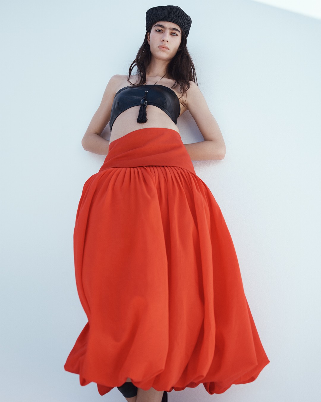 Hinh anh Điều này có nghĩa, Zara hợp tác với Galliano nhằm “mượn” toàn bộ hệ giá trị của ông. 4