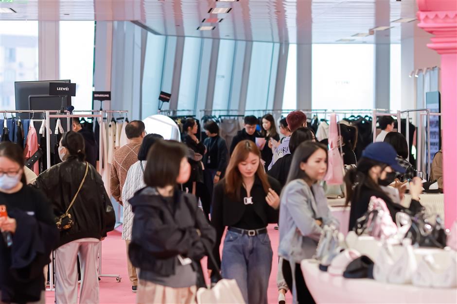 Hinh anh Đọc thêm: 12