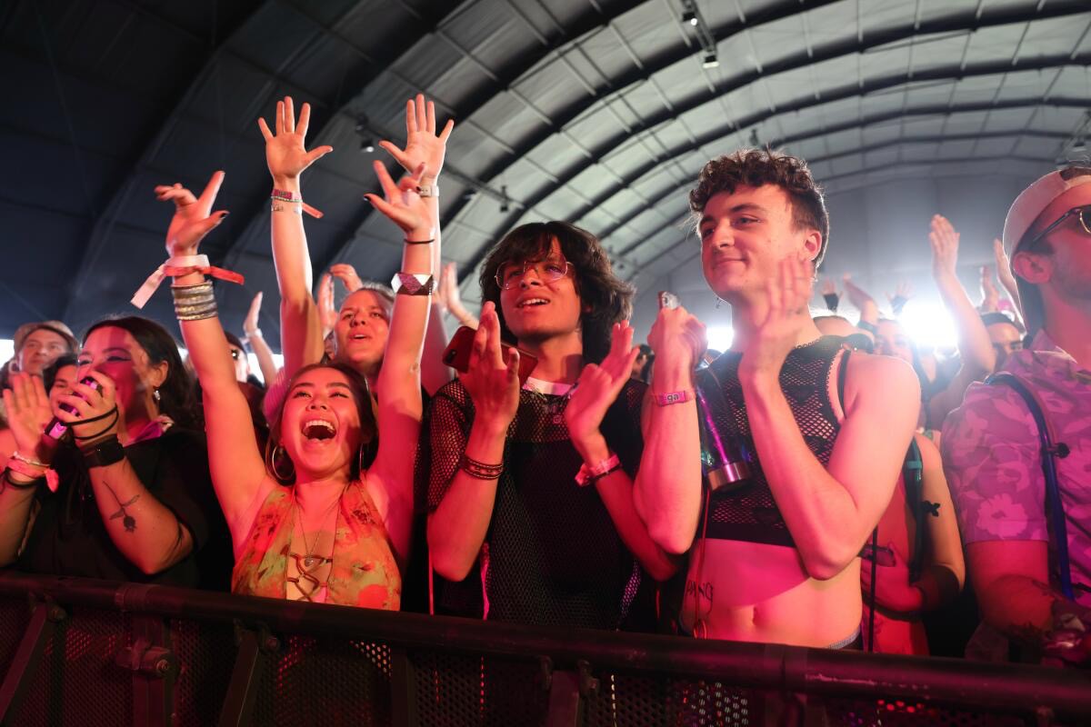 Hinh anh Đọc thêm: 1