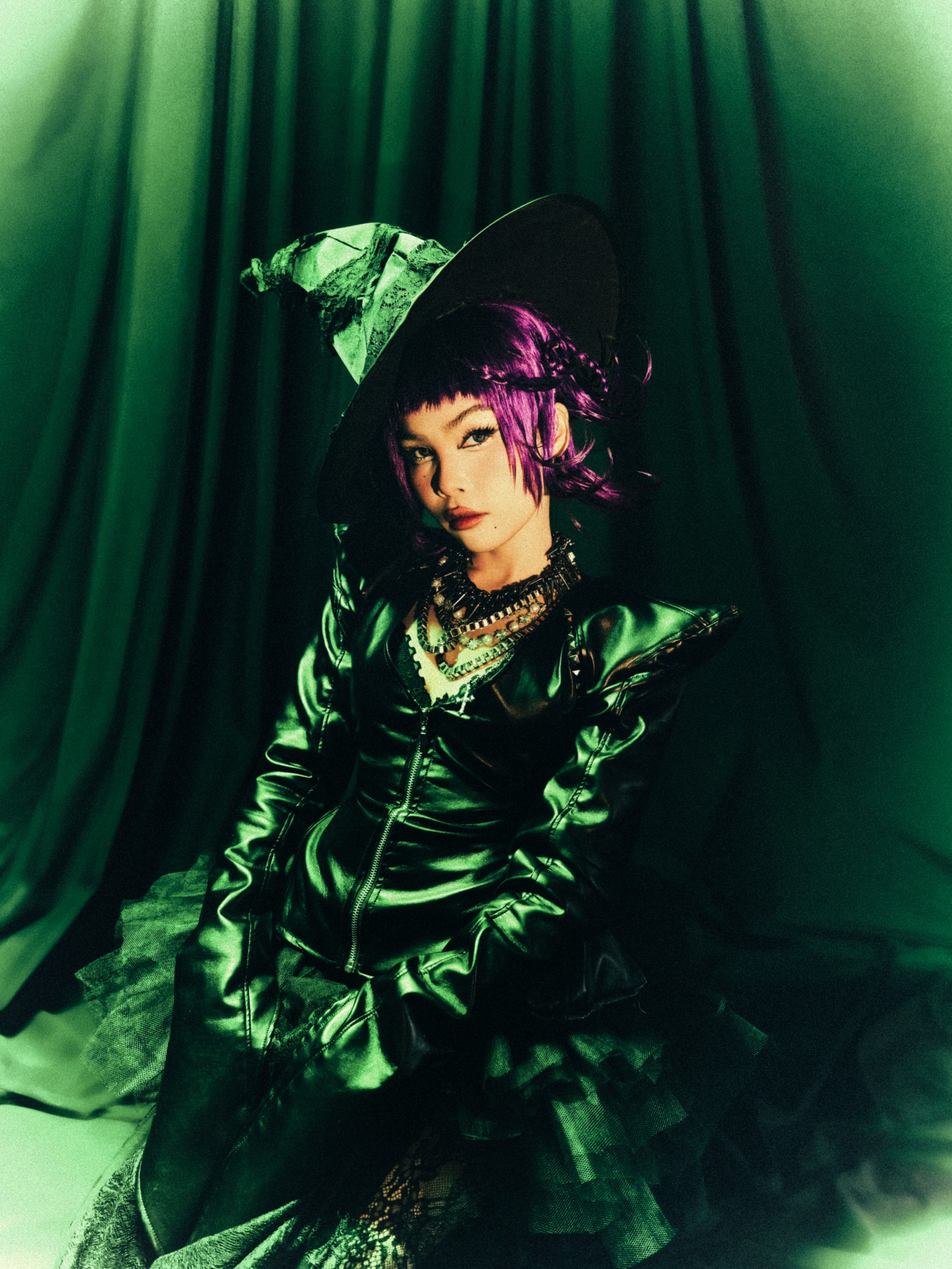 Hinh anh Green Light và cuộc chơi thời trang táo bạo của Quỳnh Anh Shyn 8