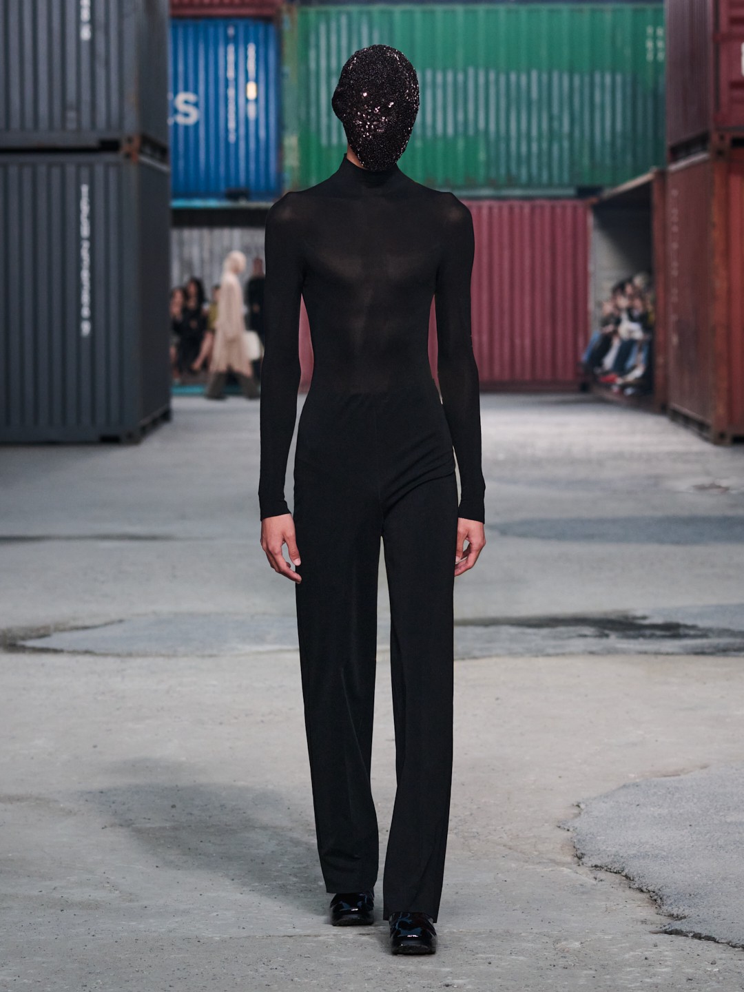 Hinh anh Maison Margiela FW26 tại Shanghai: Tầm nhìn "dân chủ" của Glenn Martens dành cho thời trang xa xỉ 30