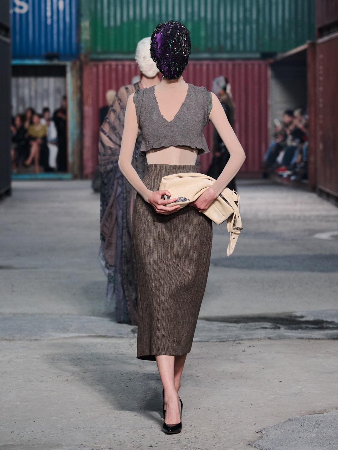 Hinh anh Maison Margiela FW26 tại Shanghai: Tầm nhìn "dân chủ" của Glenn Martens dành cho thời trang xa xỉ 100