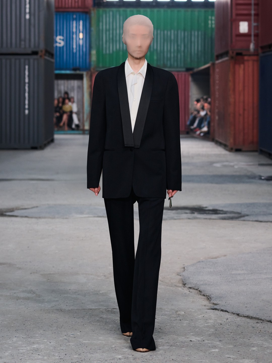 Hinh anh Maison Margiela FW26 tại Shanghai: Tầm nhìn "dân chủ" của Glenn Martens dành cho thời trang xa xỉ 24