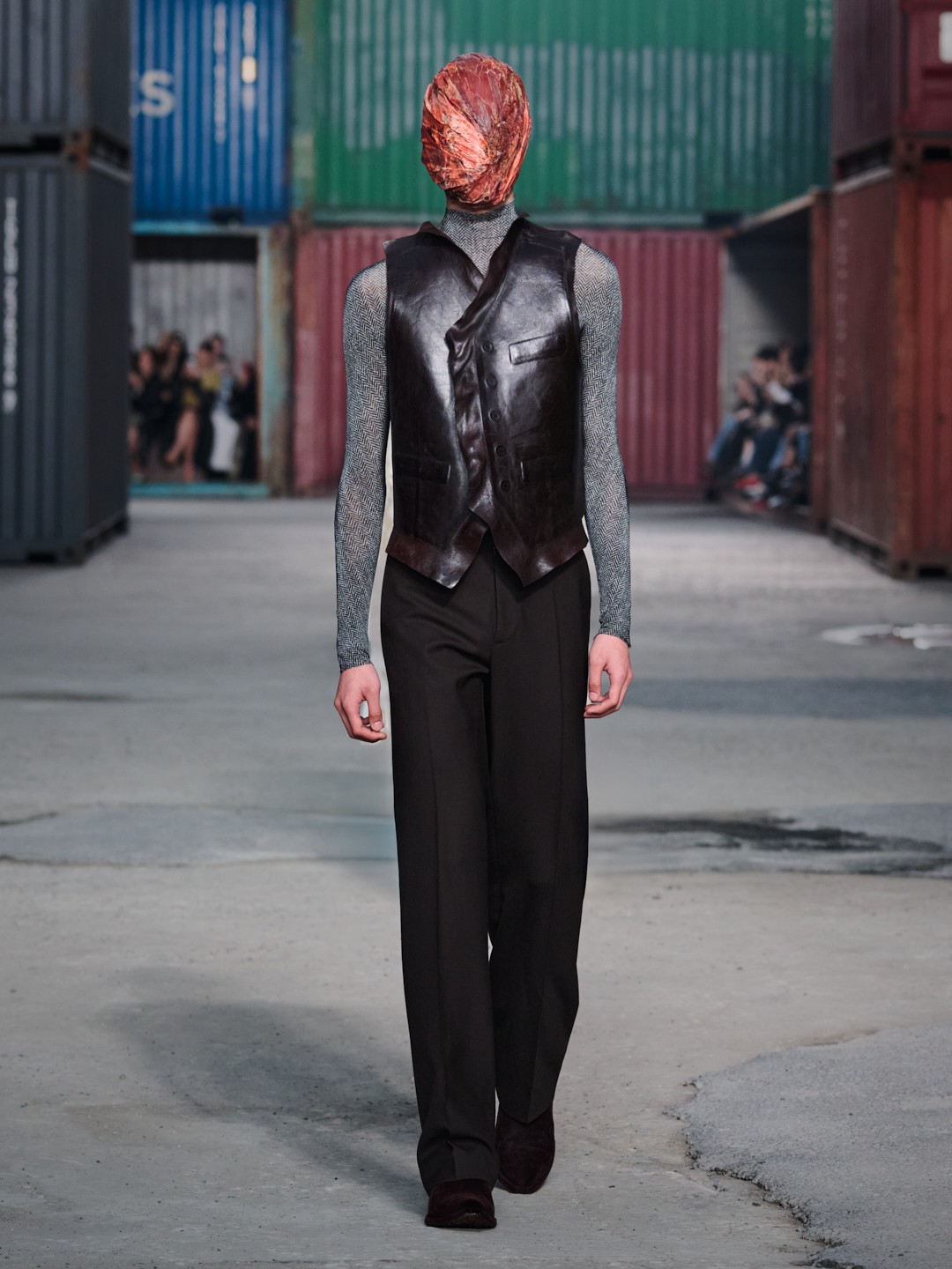 Hinh anh Maison Margiela FW26 tại Shanghai: Tầm nhìn "dân chủ" của Glenn Martens dành cho thời trang xa xỉ 61