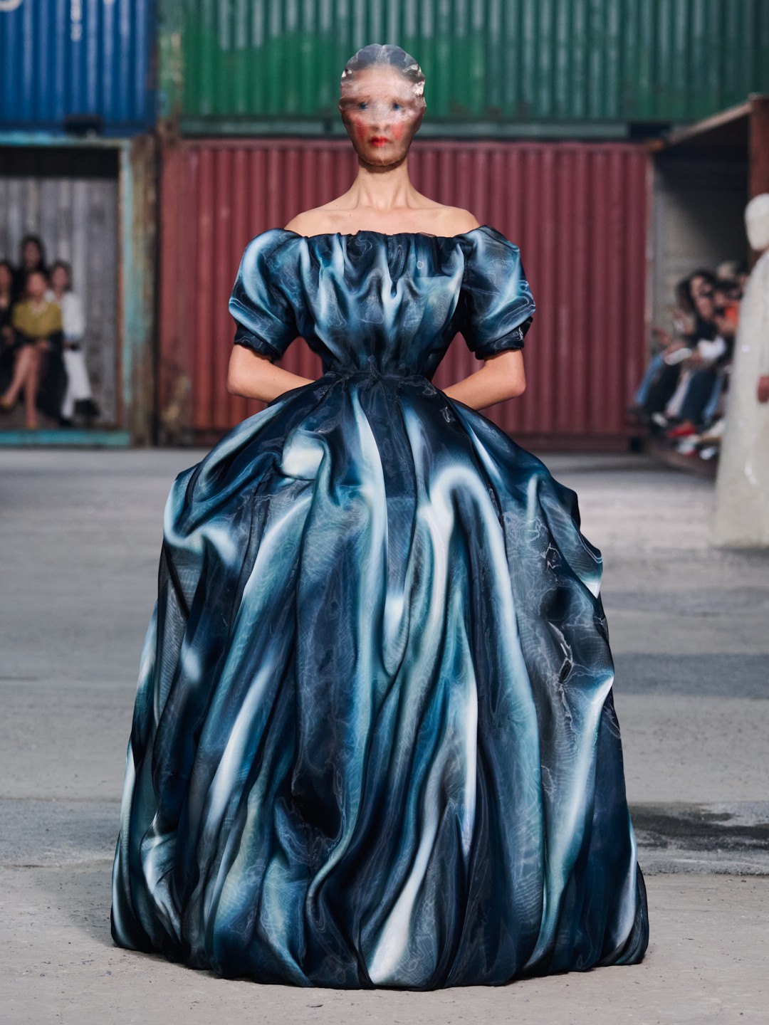 Hinh anh Maison Margiela FW26 tại Shanghai: Tầm nhìn "dân chủ" của Glenn Martens dành cho thời trang xa xỉ 66