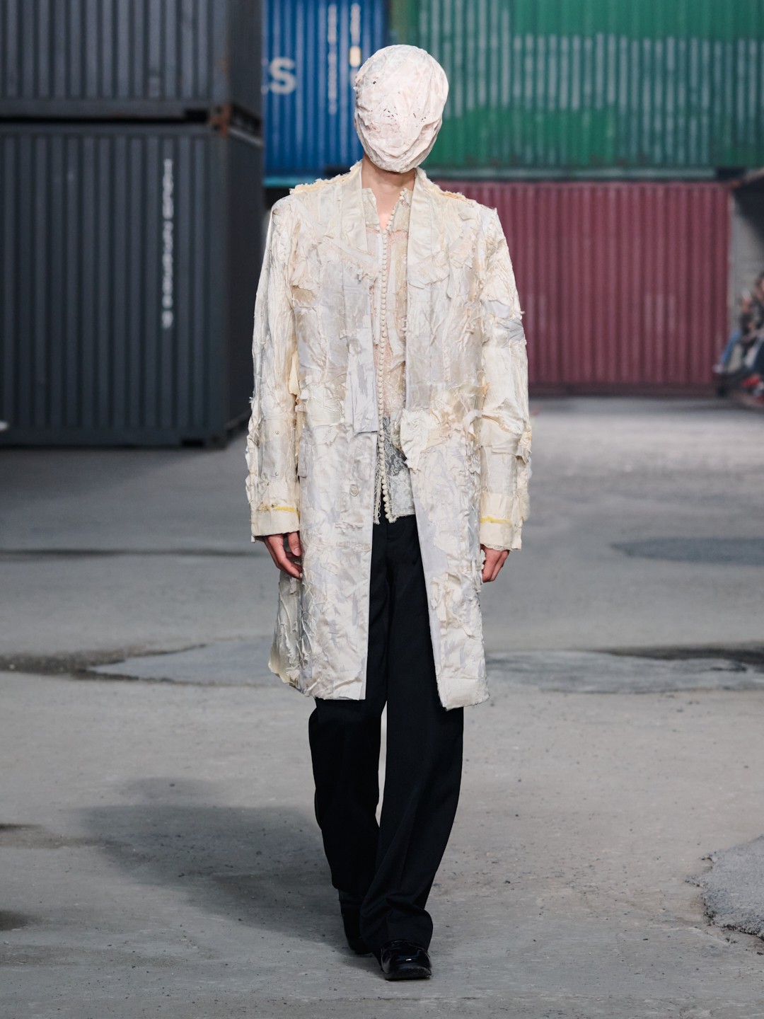 Hinh anh Maison Margiela FW26 tại Shanghai: Tầm nhìn "dân chủ" của Glenn Martens dành cho thời trang xa xỉ 22