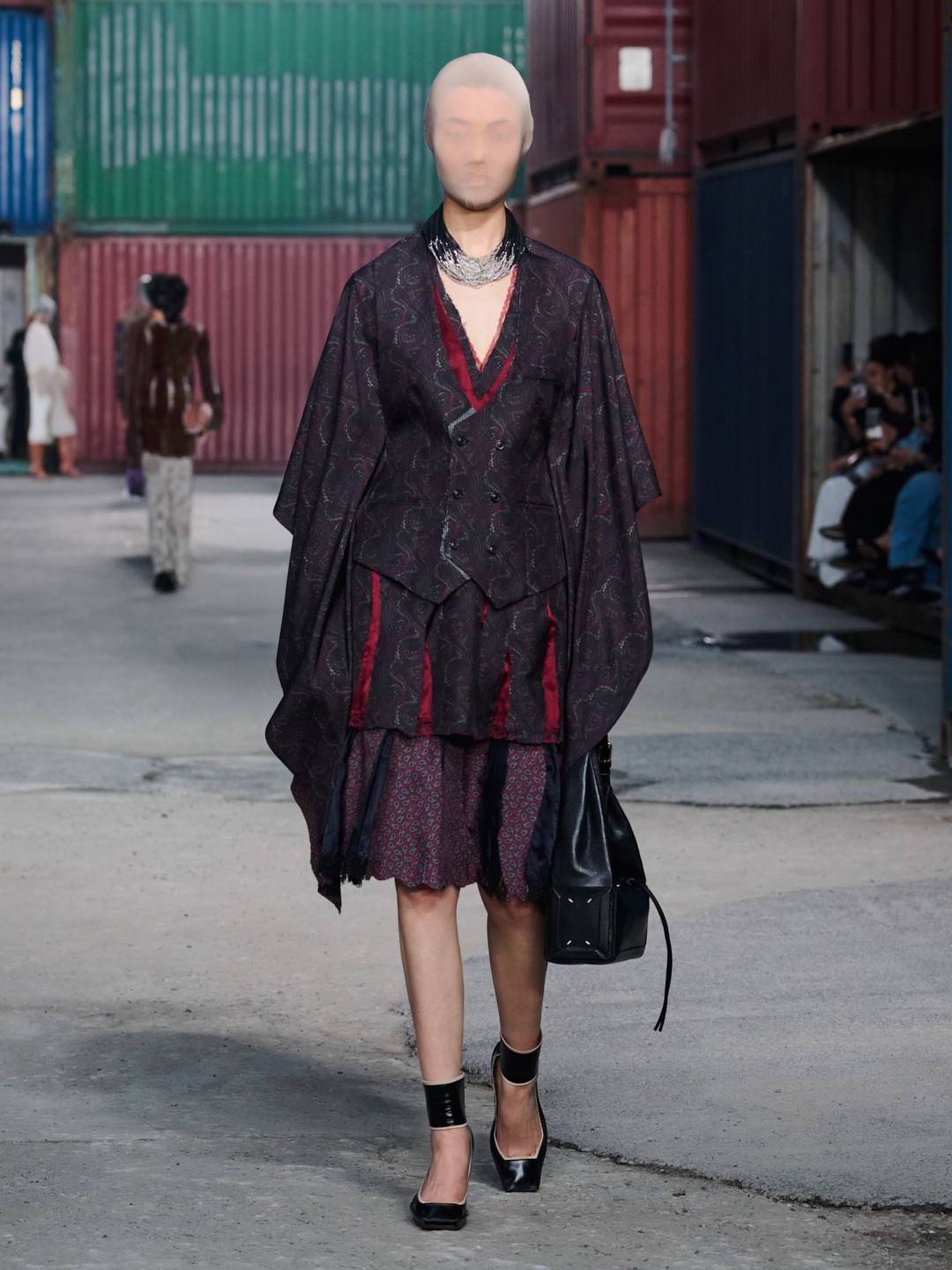 Hinh anh Maison Margiela FW26 tại Shanghai: Tầm nhìn "dân chủ" của Glenn Martens dành cho thời trang xa xỉ 65